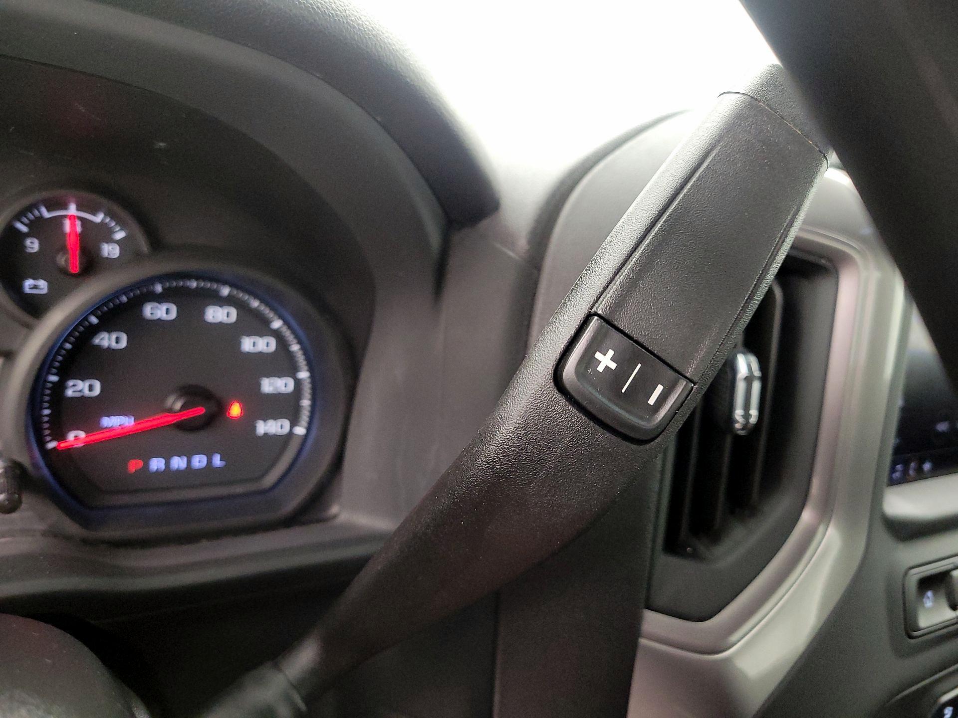 Thumbnail: 2024 Chevrolet Silverado 1500 - 17