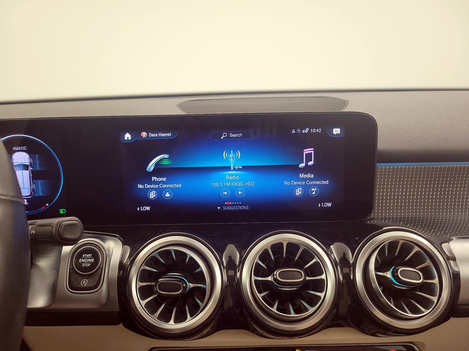 Thumbnail: 2022 Mercedes-Benz GLB - 15