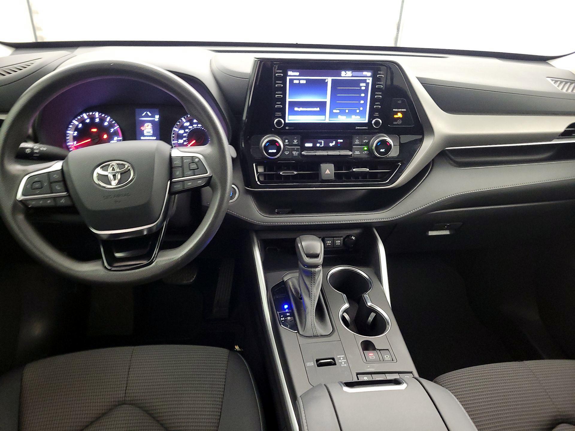 Thumbnail: 2021 Toyota Highlander - 9