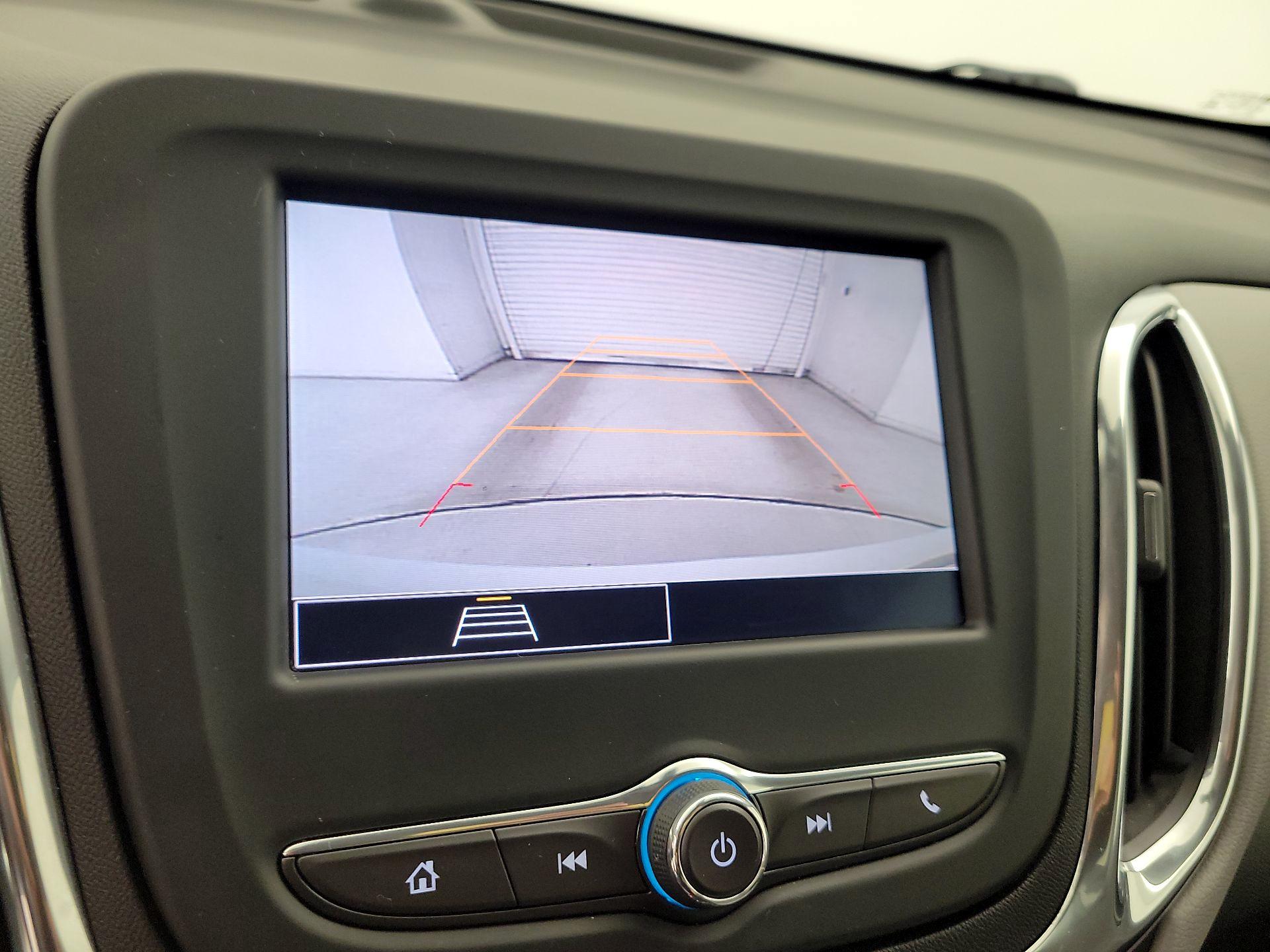 Thumbnail: 2022 Chevrolet Equinox - 14