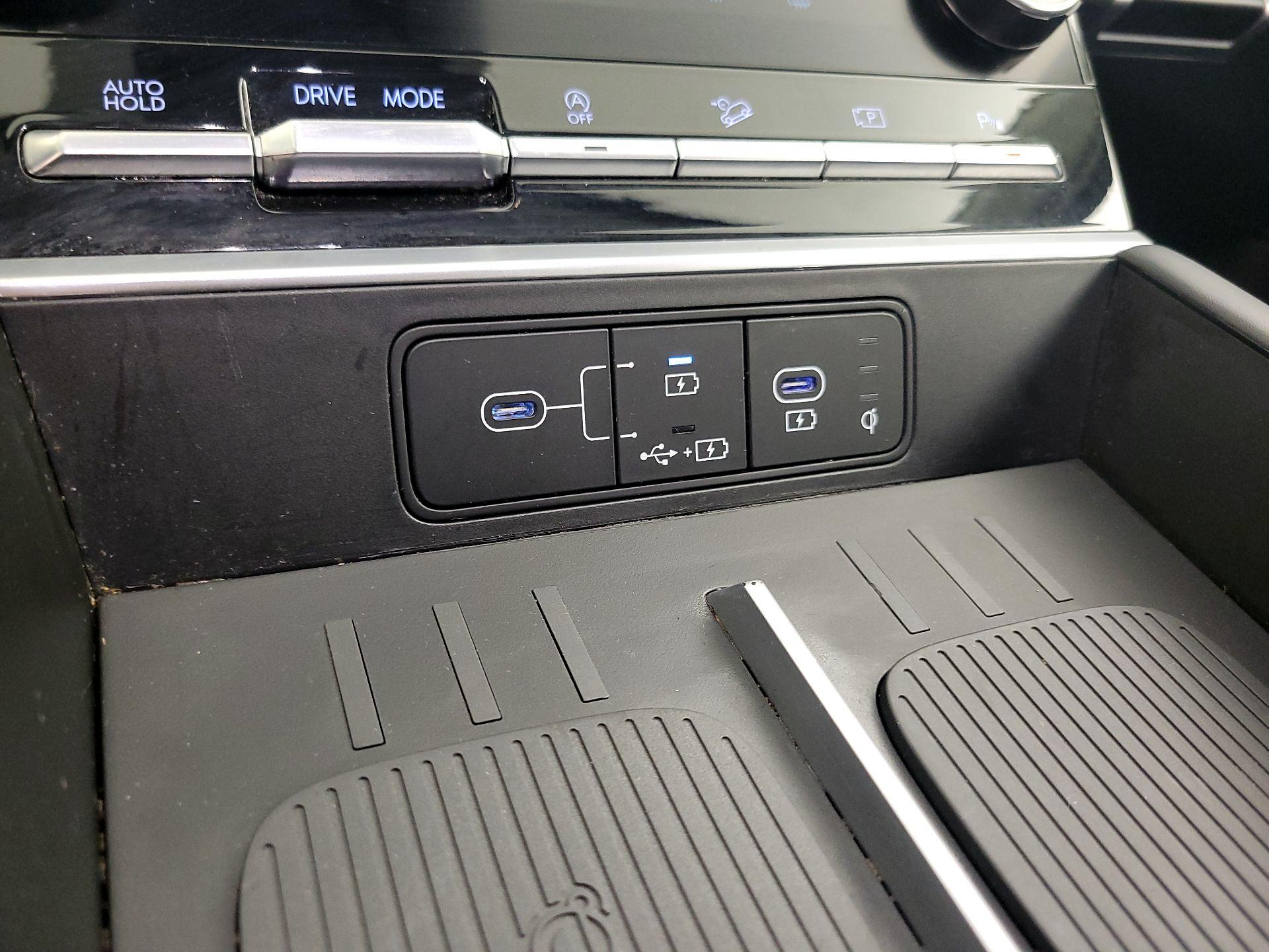 Thumbnail: 2024 Hyundai Santa Fe - 18