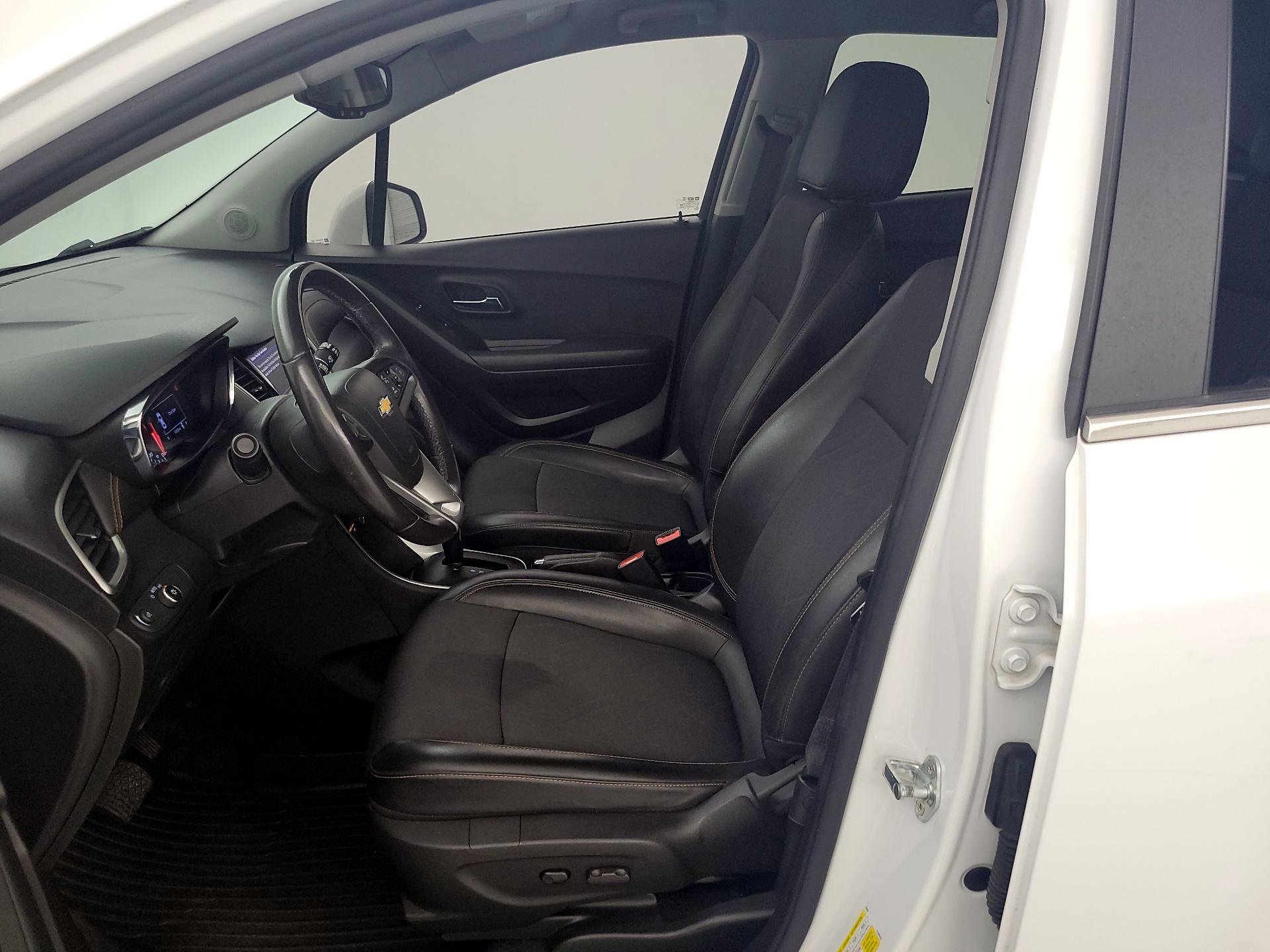 Thumbnail: 2020 Chevrolet Trax - 11