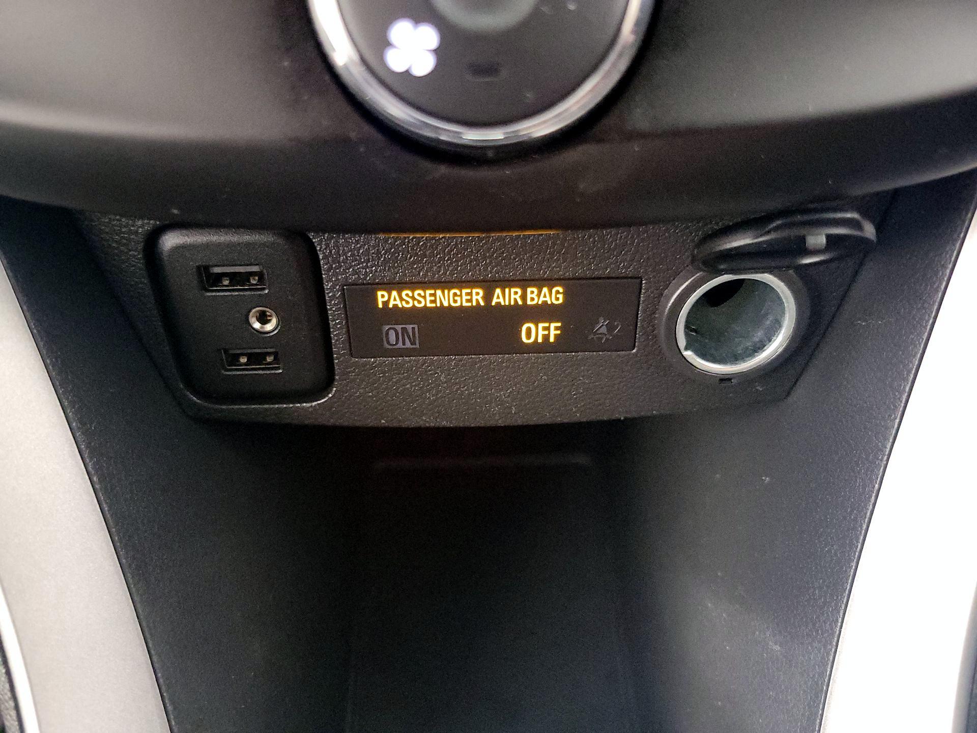 Thumbnail: 2020 Chevrolet Trax - 18