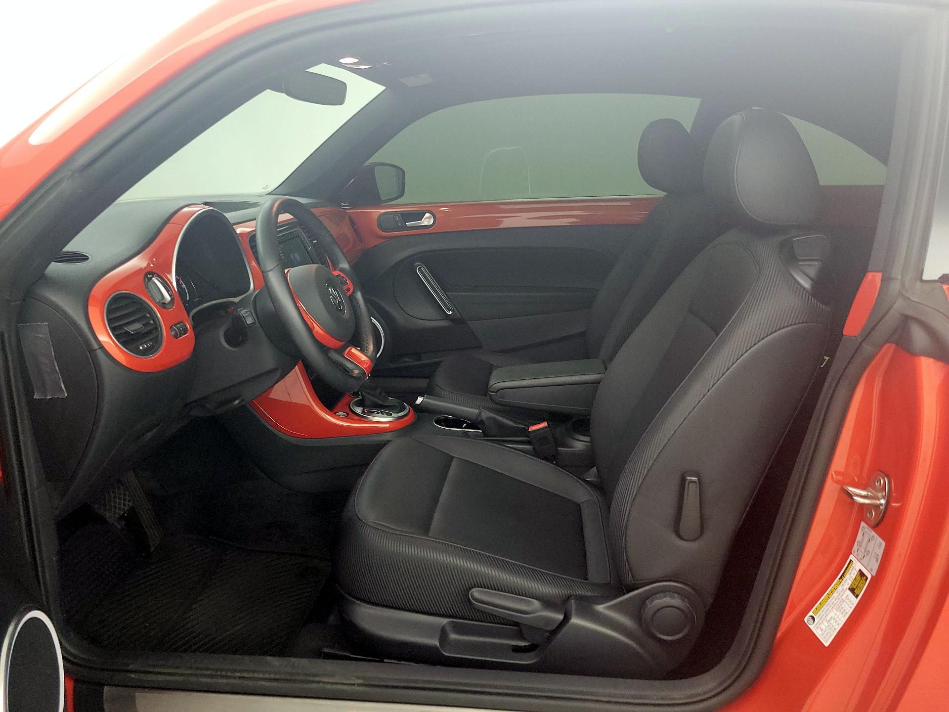 Thumbnail: 2019 Volkswagen Beetle - 11