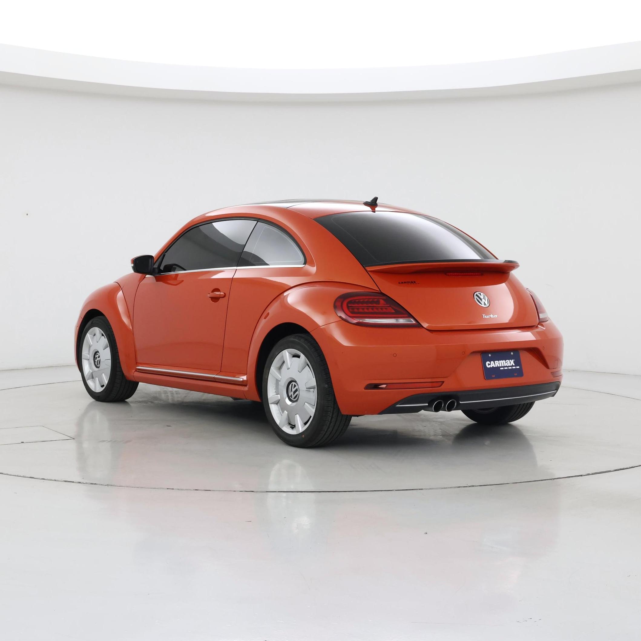 Thumbnail: 2019 Volkswagen Beetle - 2