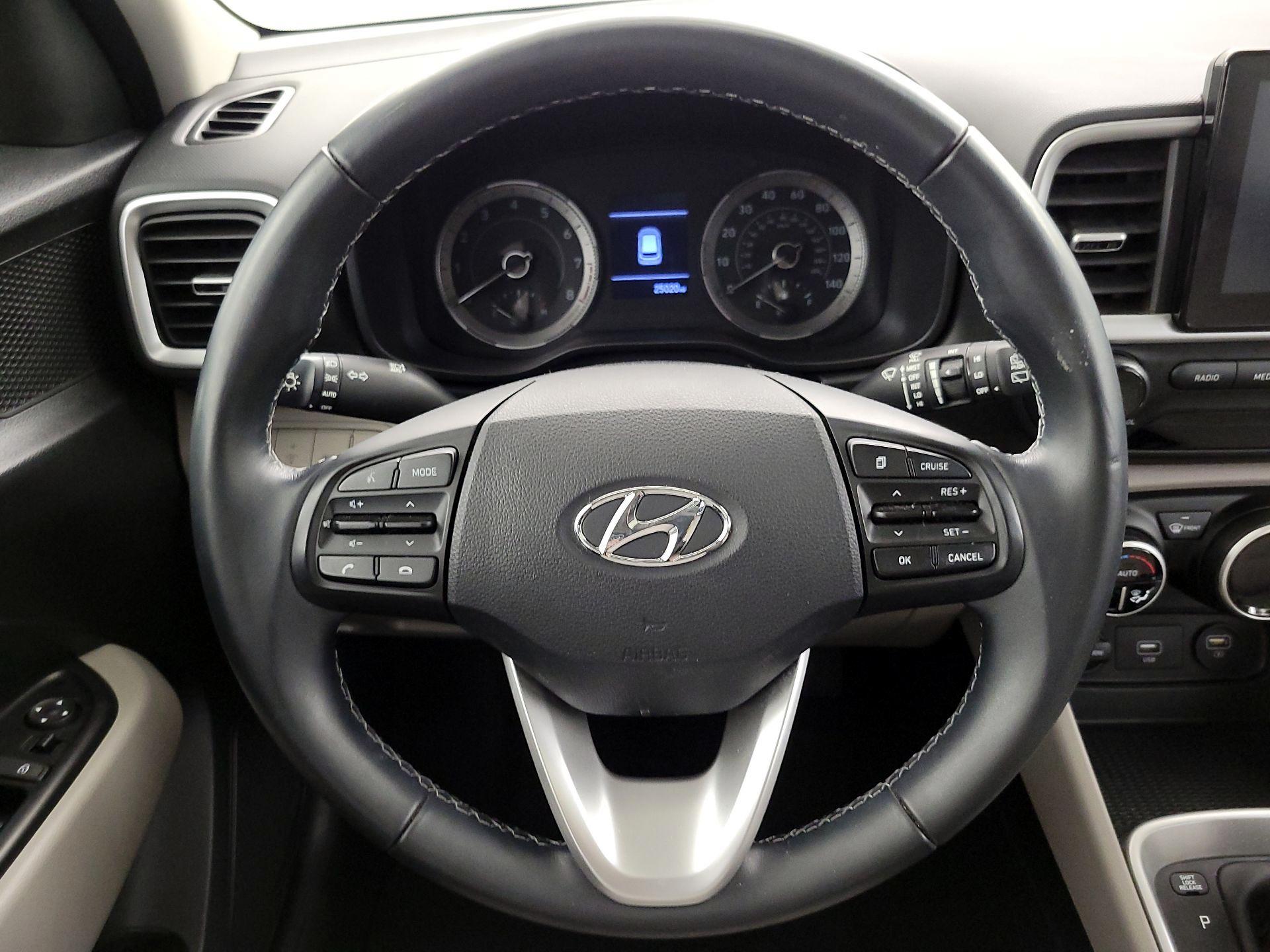 Thumbnail: 2020 Hyundai Venue - 10