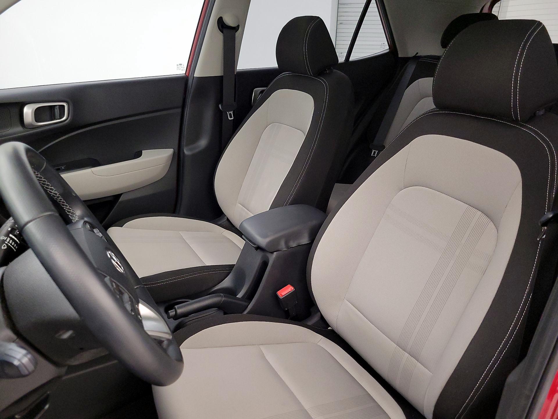 Thumbnail: 2020 Hyundai Venue - 11