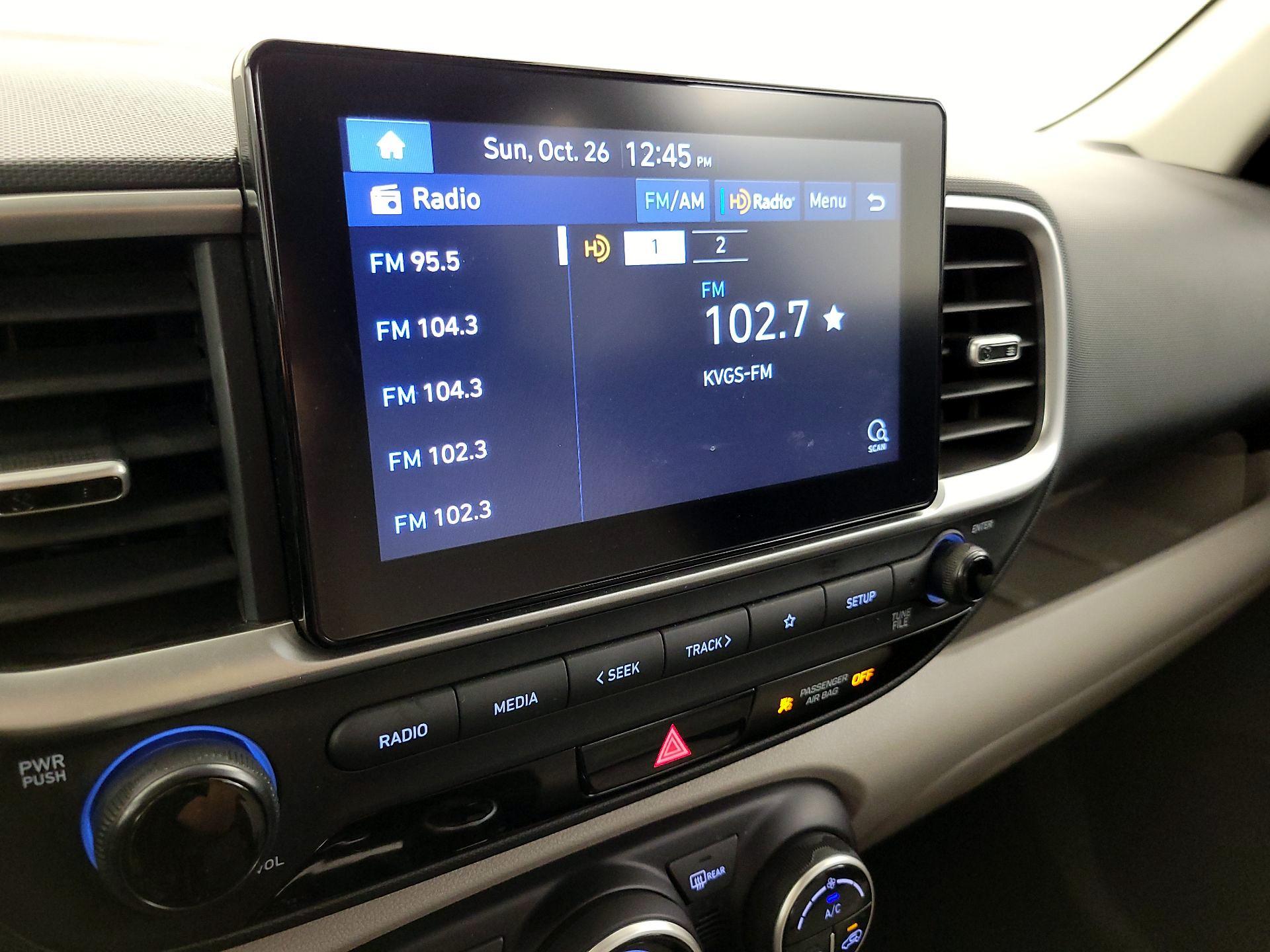 Thumbnail: 2020 Hyundai Venue - 15