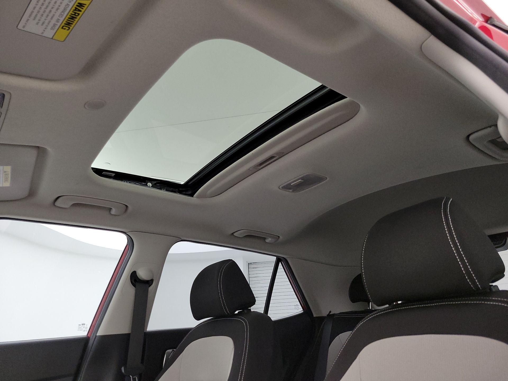 Thumbnail: 2020 Hyundai Venue - 19