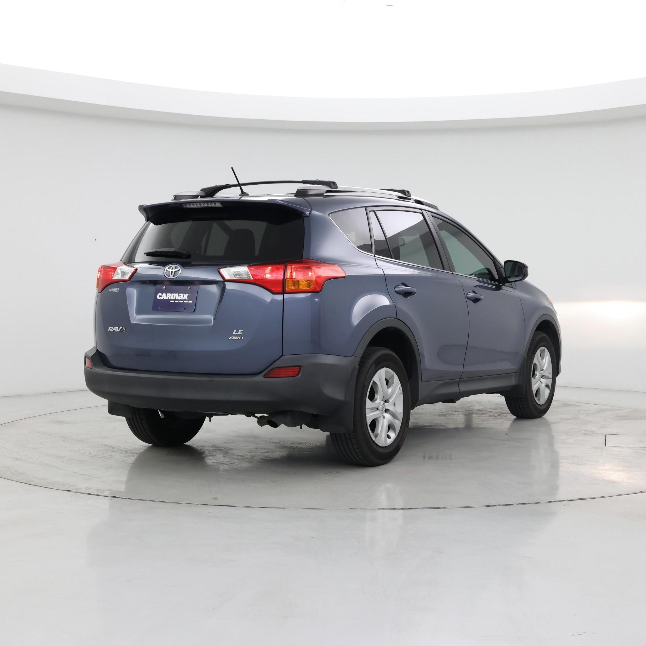 Thumbnail: 2014 Toyota RAV4 - 8