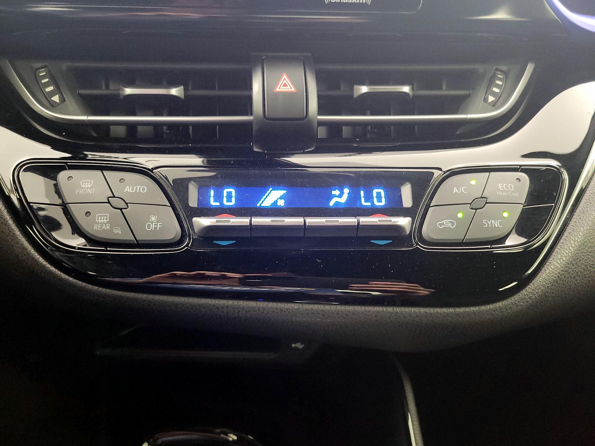 Thumbnail: 2020 Toyota C-HR - 16