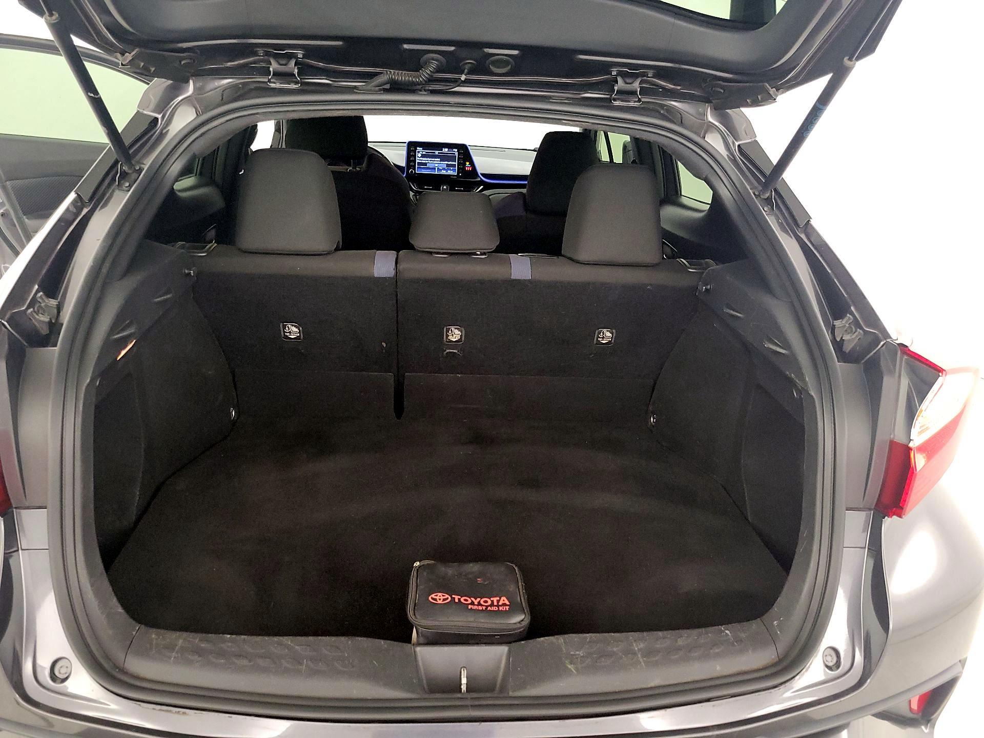 Thumbnail: 2020 Toyota C-HR - 20