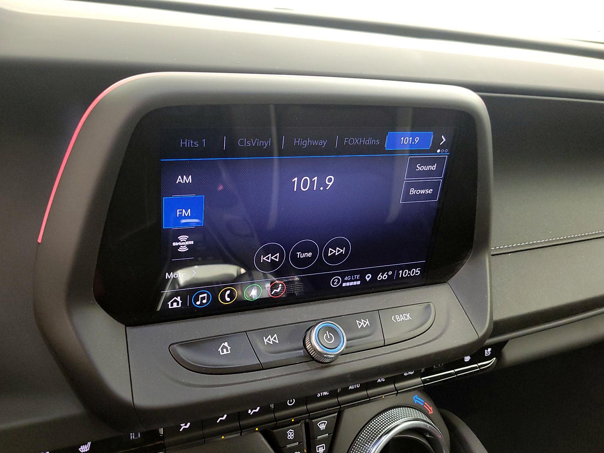 Thumbnail: 2024 Chevrolet Camaro - 15