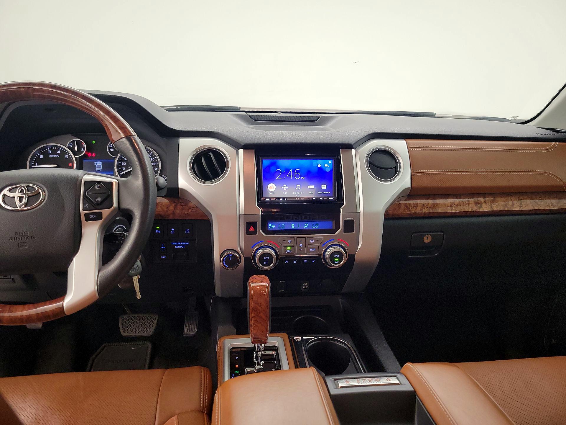 Thumbnail: 2017 Toyota Tundra - 9