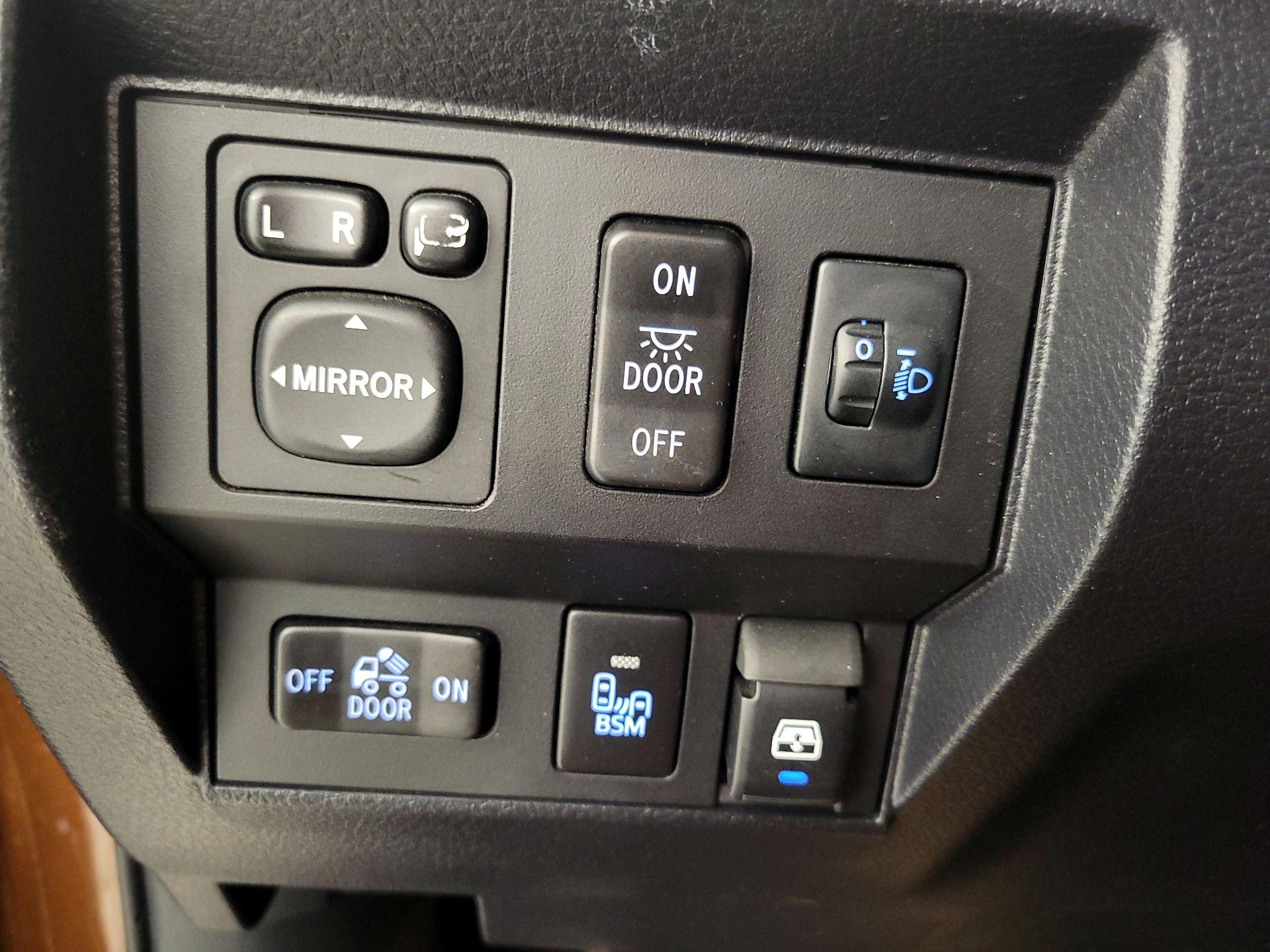 Thumbnail: 2017 Toyota Tundra - 13