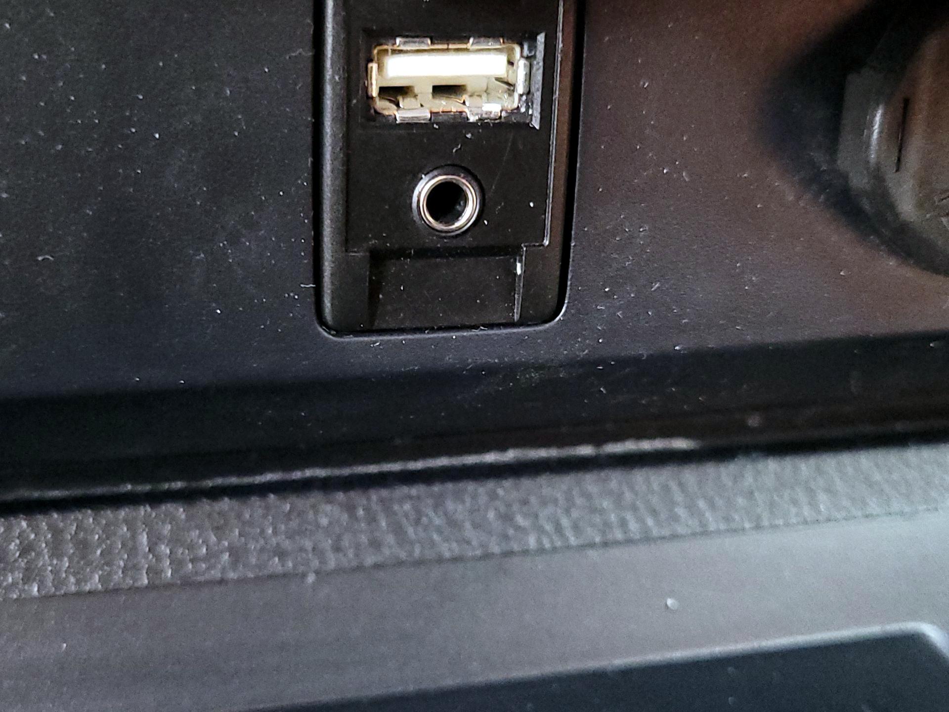 Thumbnail: 2017 Toyota Tundra - 18