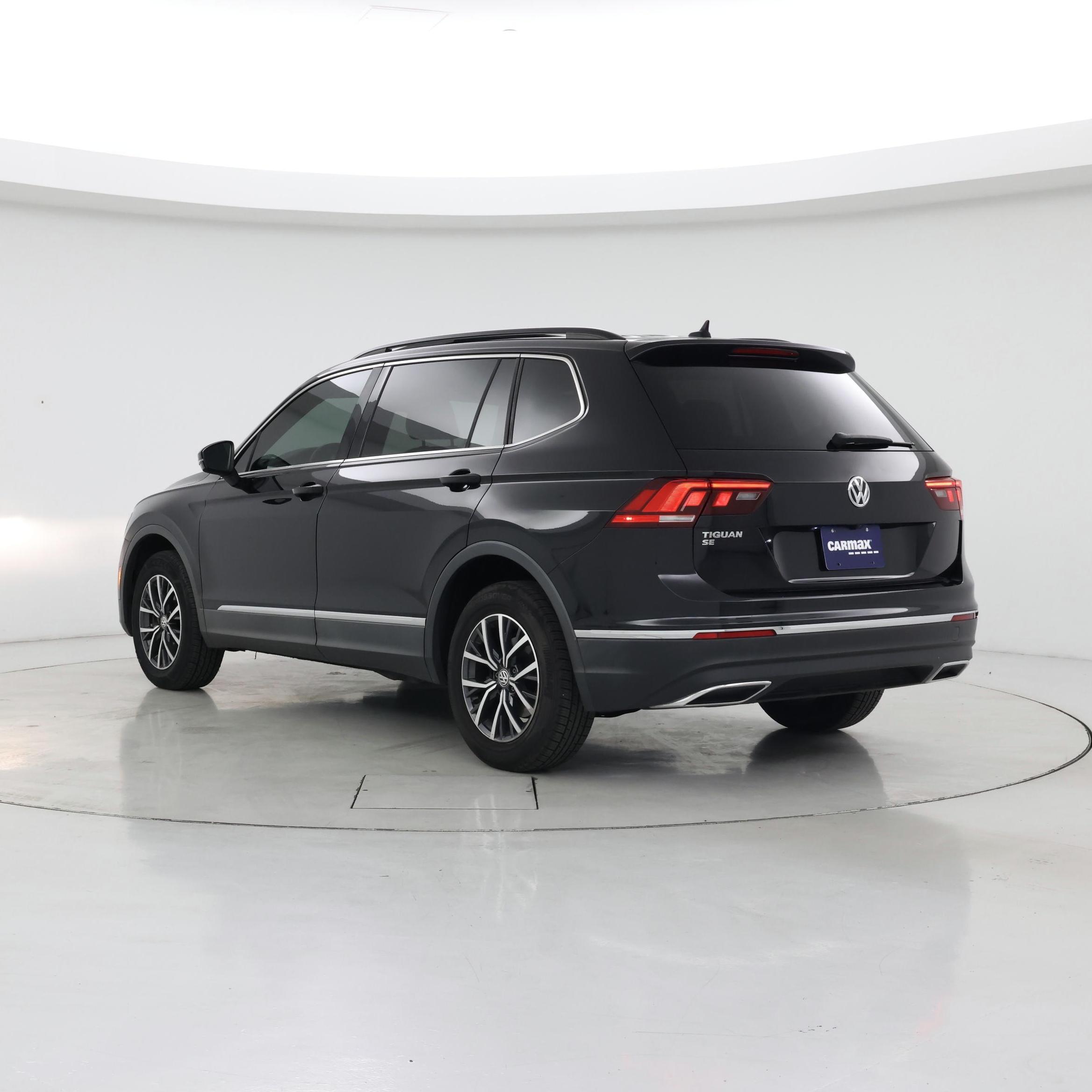 Thumbnail: 2020 Volkswagen Tiguan - 2