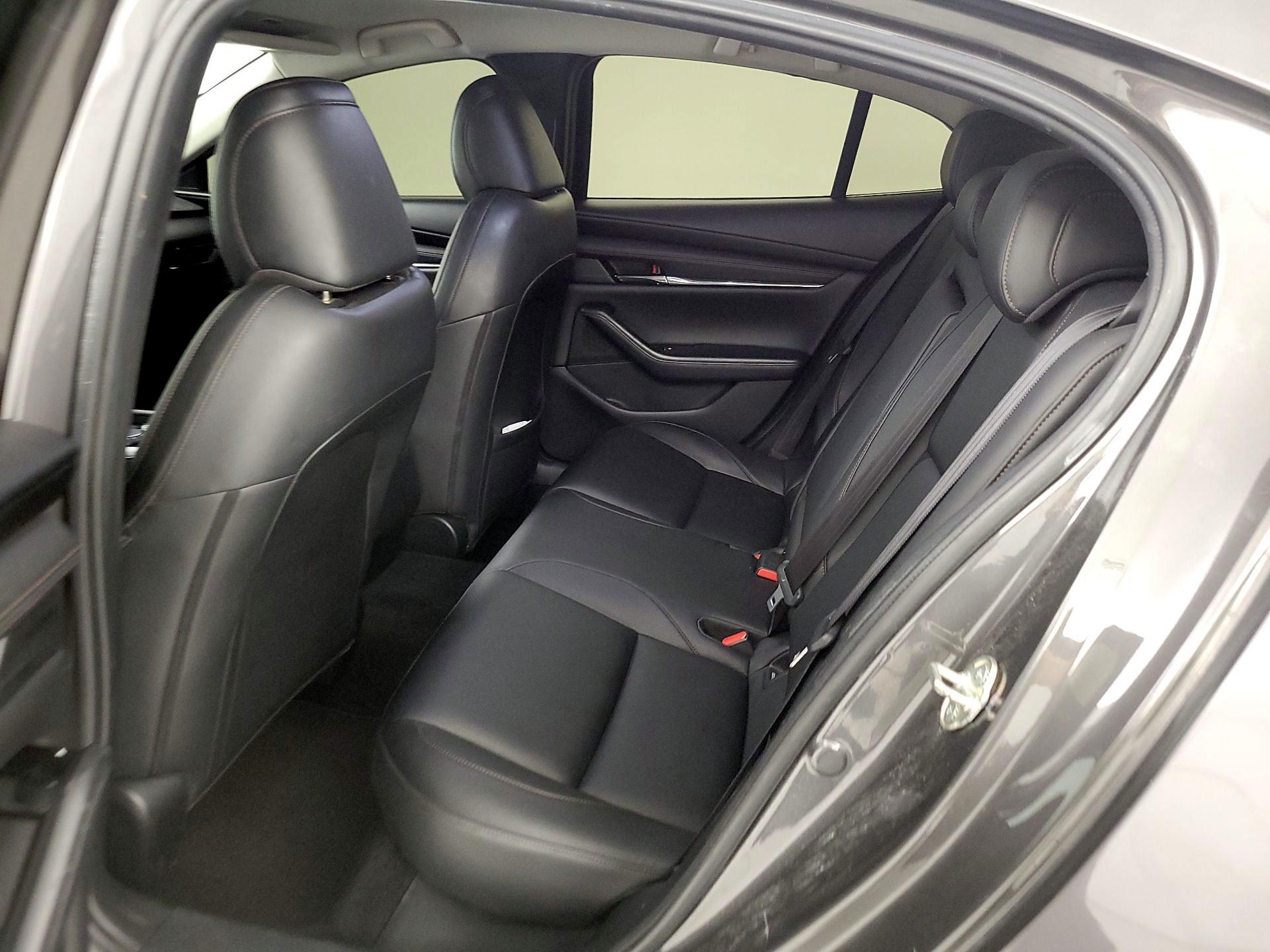 Thumbnail: 2019 Mazda Mazda3 - 18