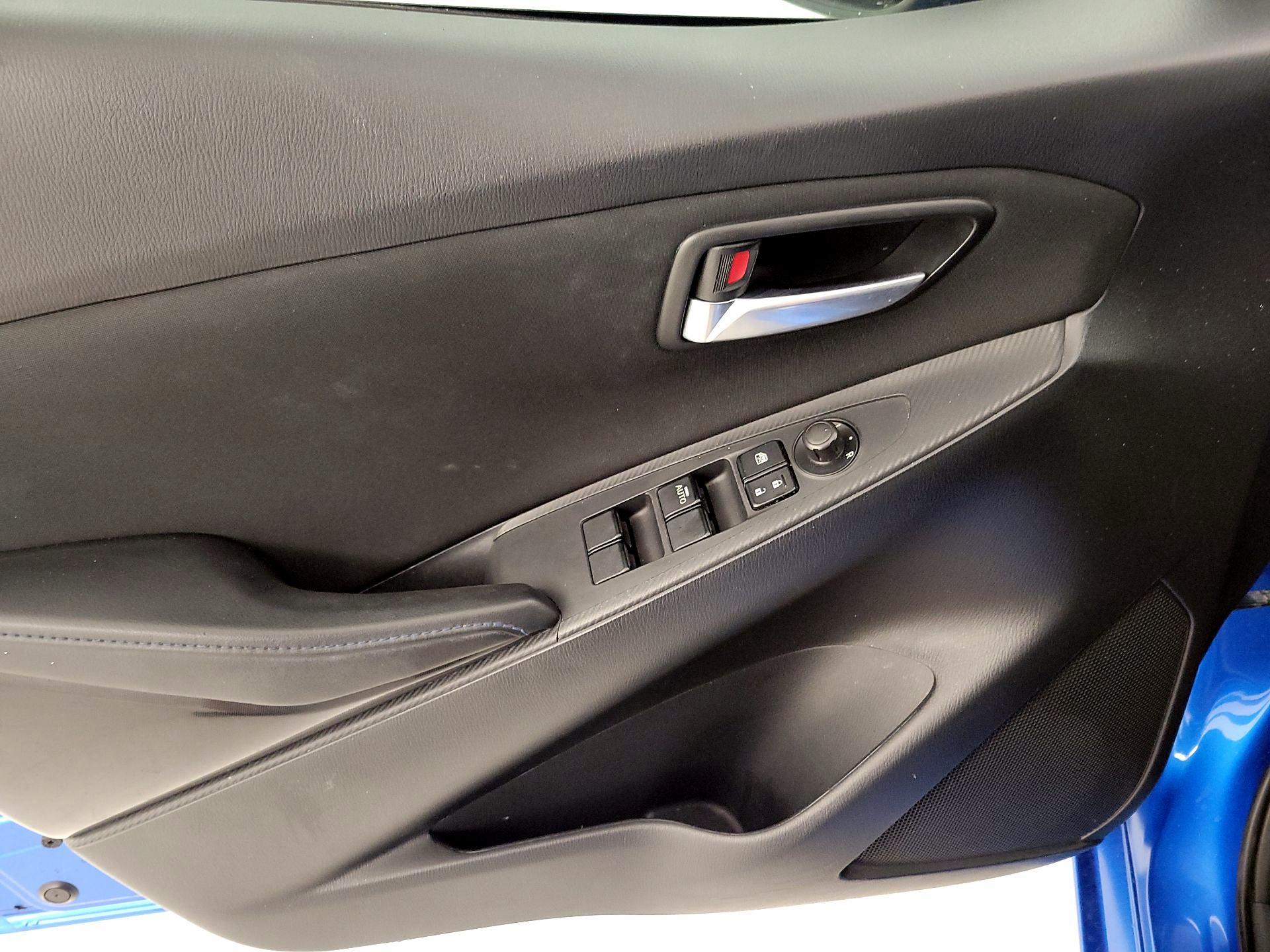 Thumbnail: 2017 Toyota Yaris iA - 12