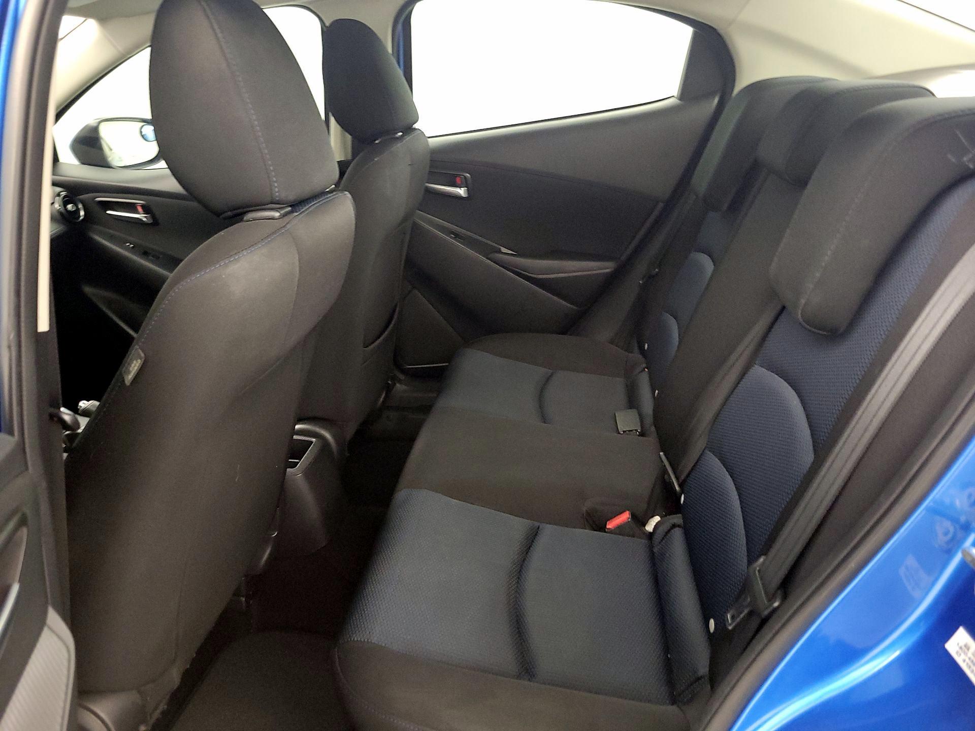 Thumbnail: 2017 Toyota Yaris iA - 19