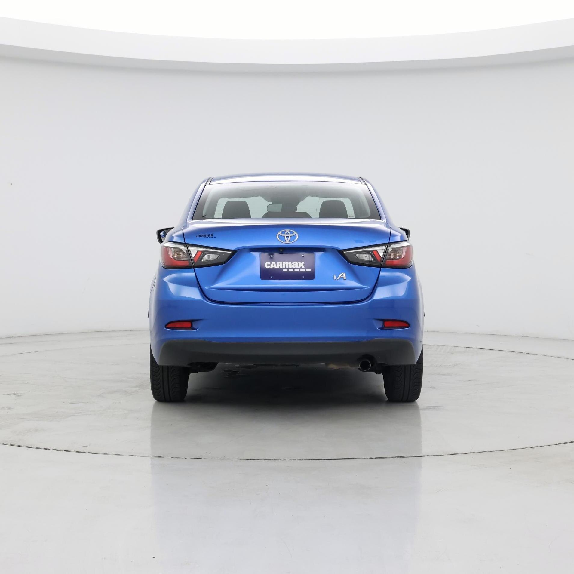 Thumbnail: 2017 Toyota Yaris iA - 6