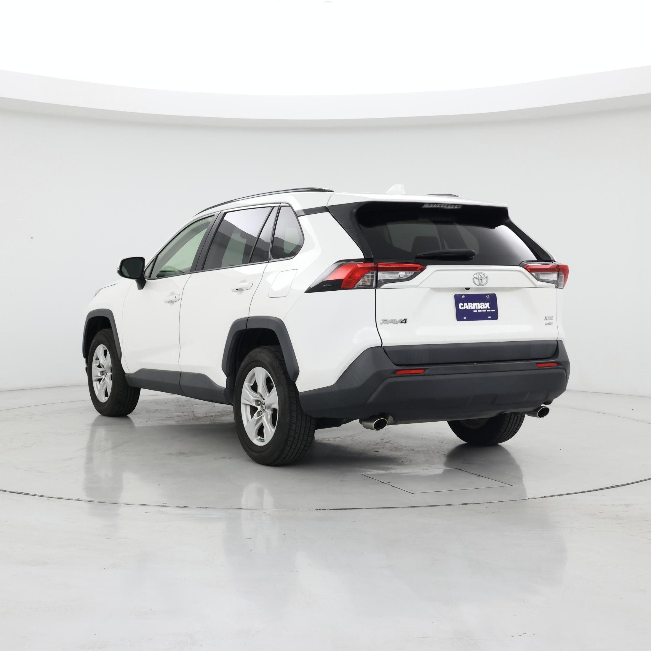 Thumbnail: 2019 Toyota RAV4 - 2