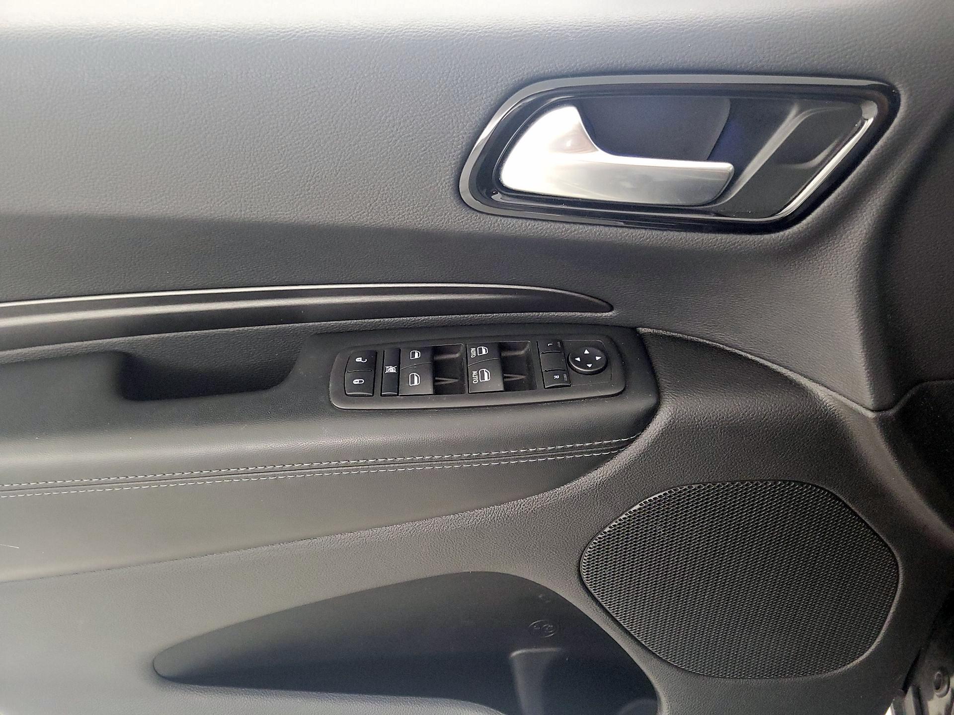 Thumbnail: 2023 Dodge Durango - 12