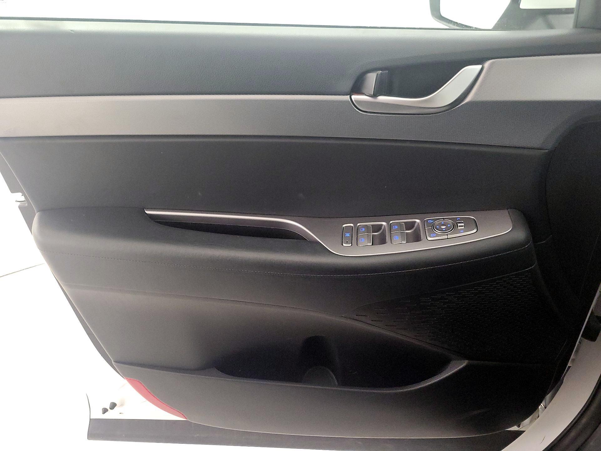 Thumbnail: 2020 Hyundai Palisade - 12