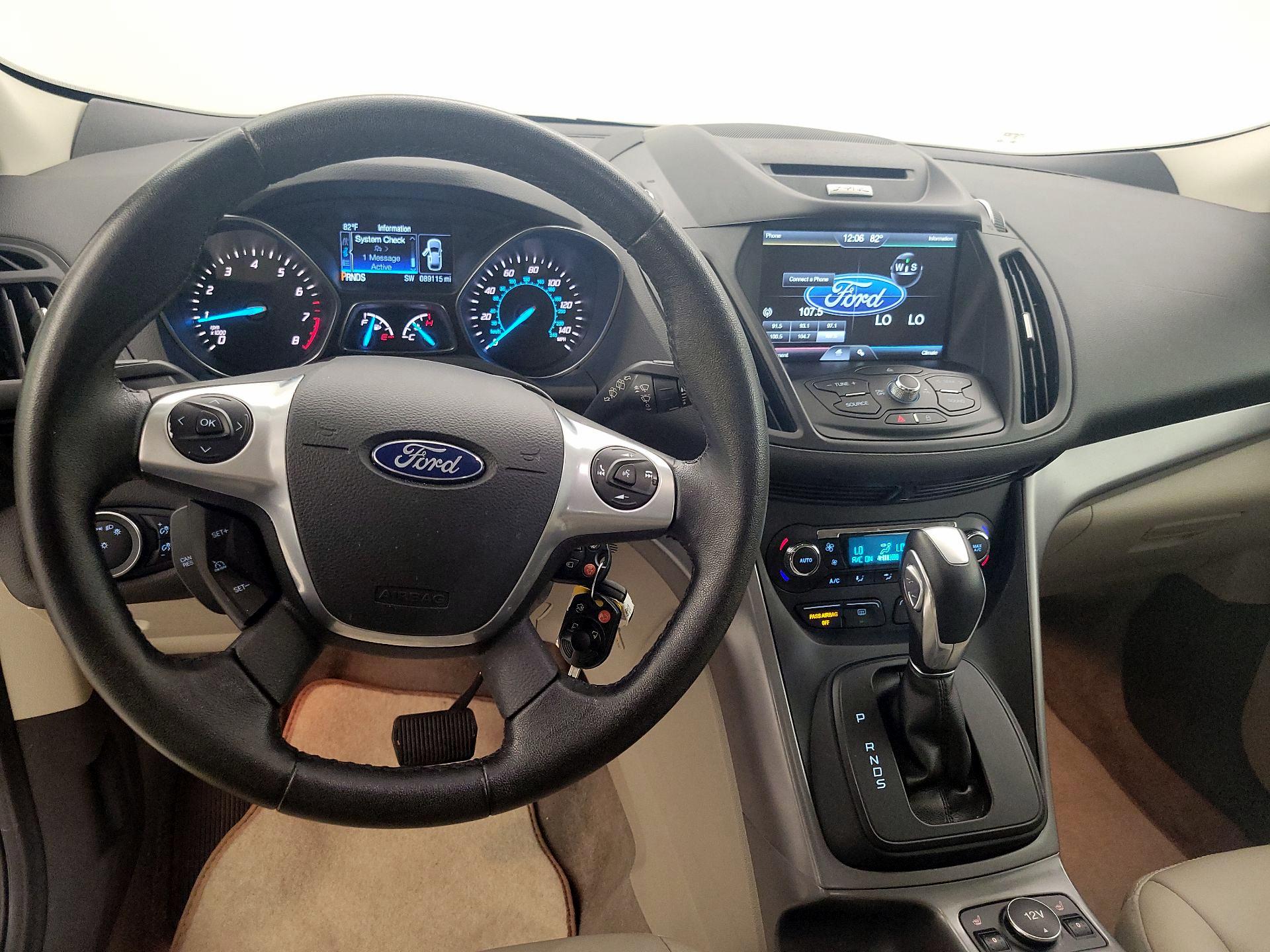 Thumbnail: 2015 Ford Escape - 9