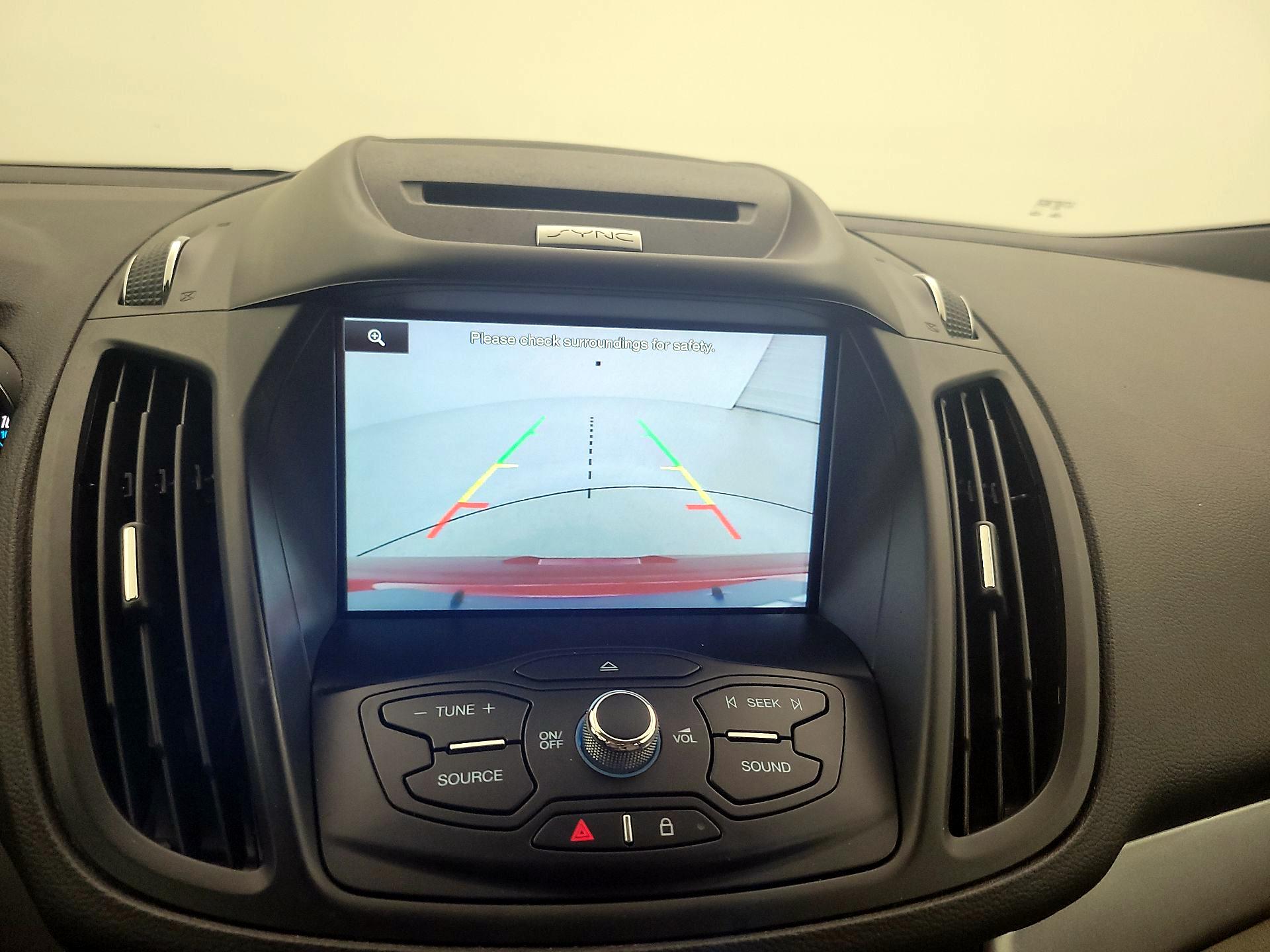 Thumbnail: 2015 Ford Escape - 14