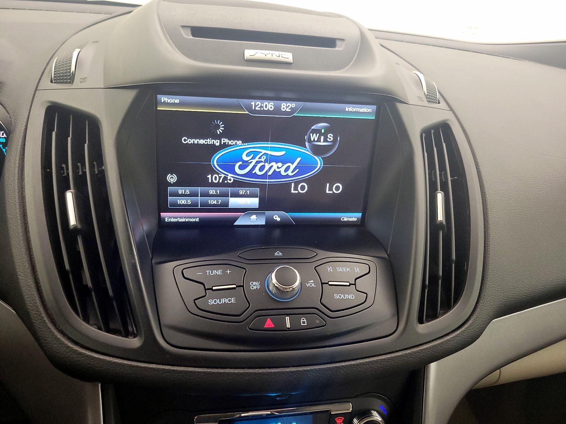 Thumbnail: 2015 Ford Escape - 15