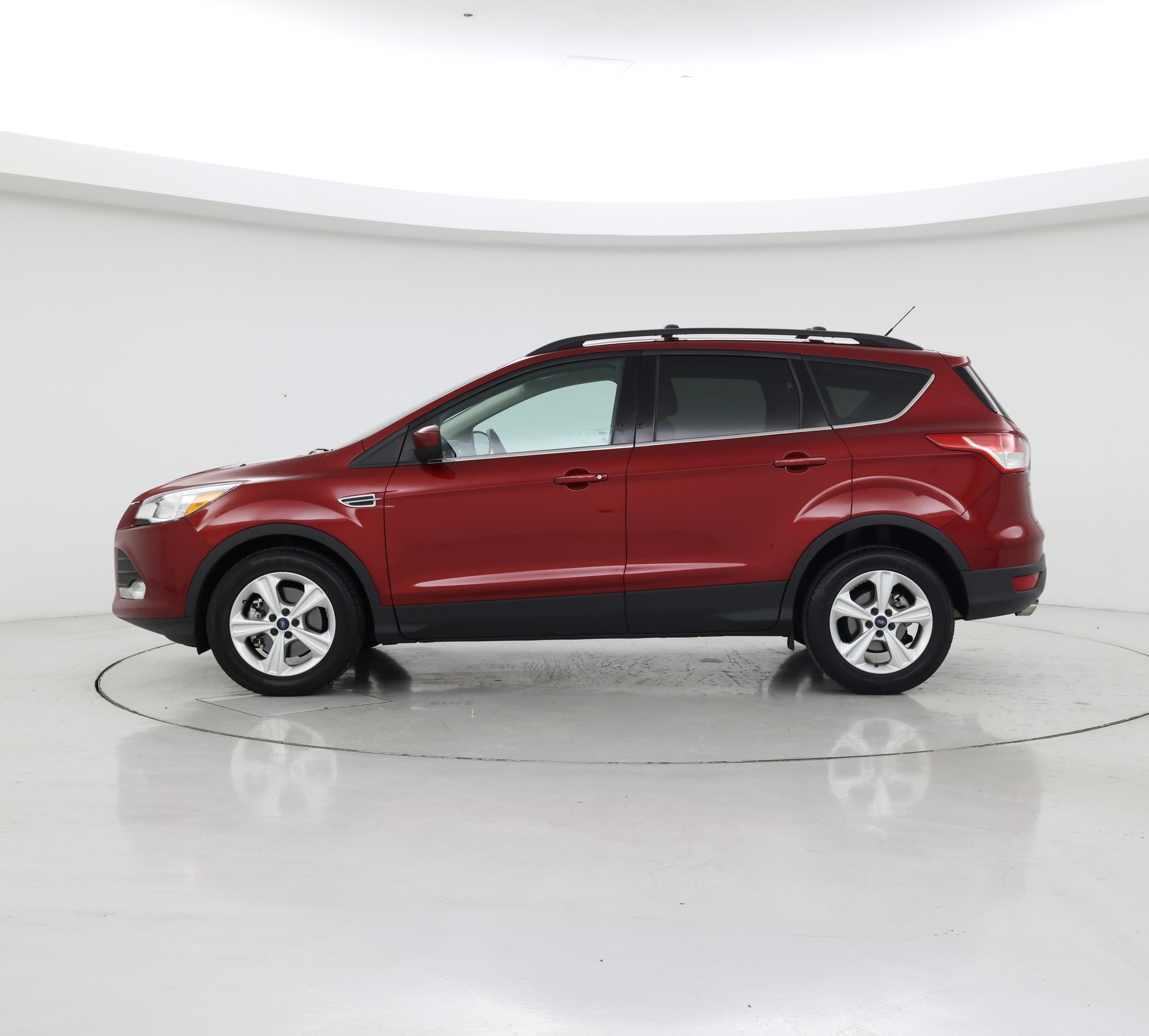 Thumbnail: 2015 Ford Escape - 3