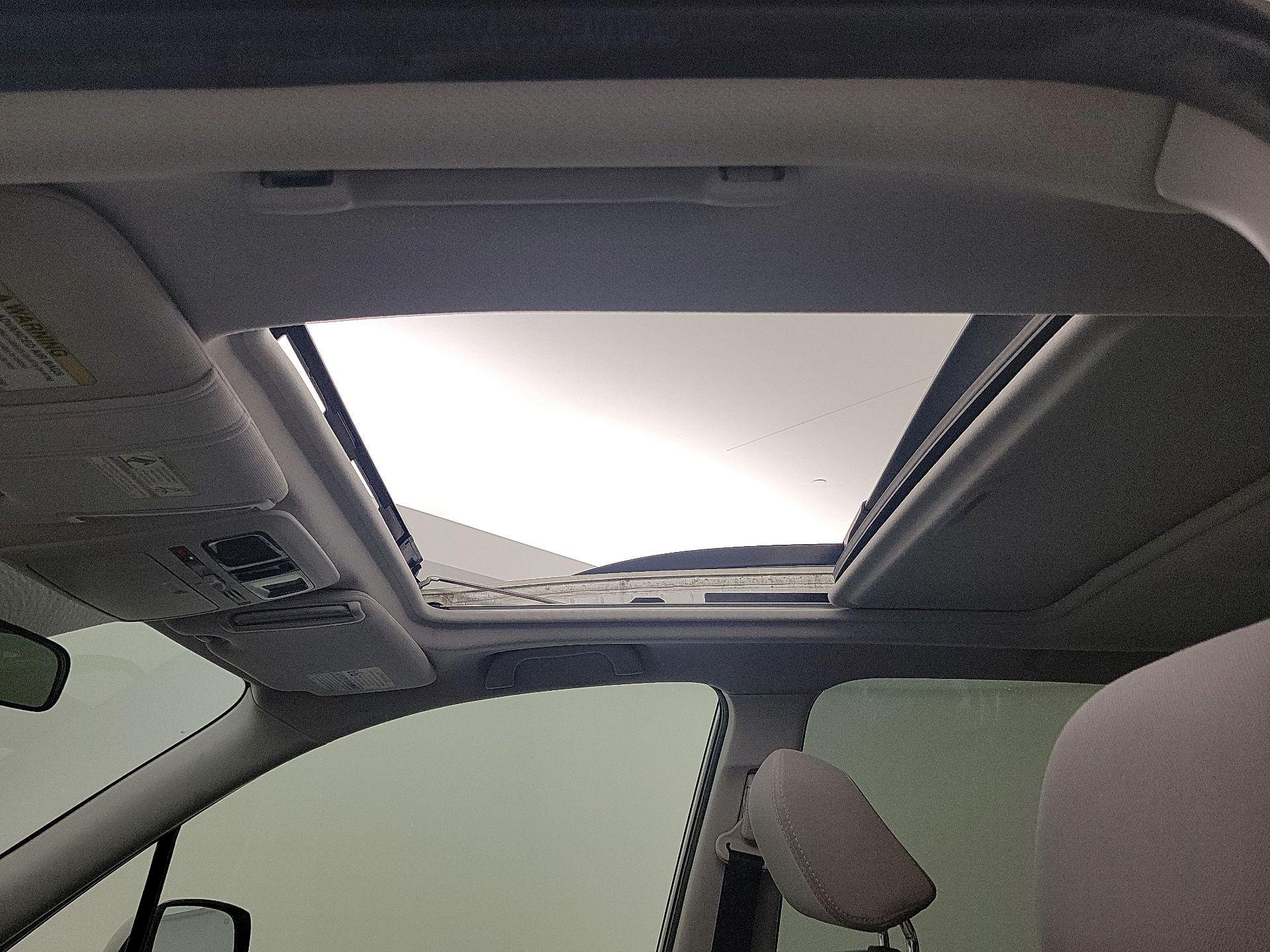 Thumbnail: 2017 Subaru Forester - 19