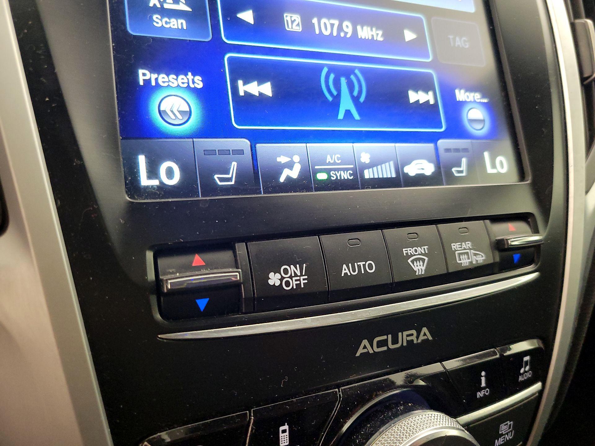 Thumbnail: 2017 Acura TLX - 17