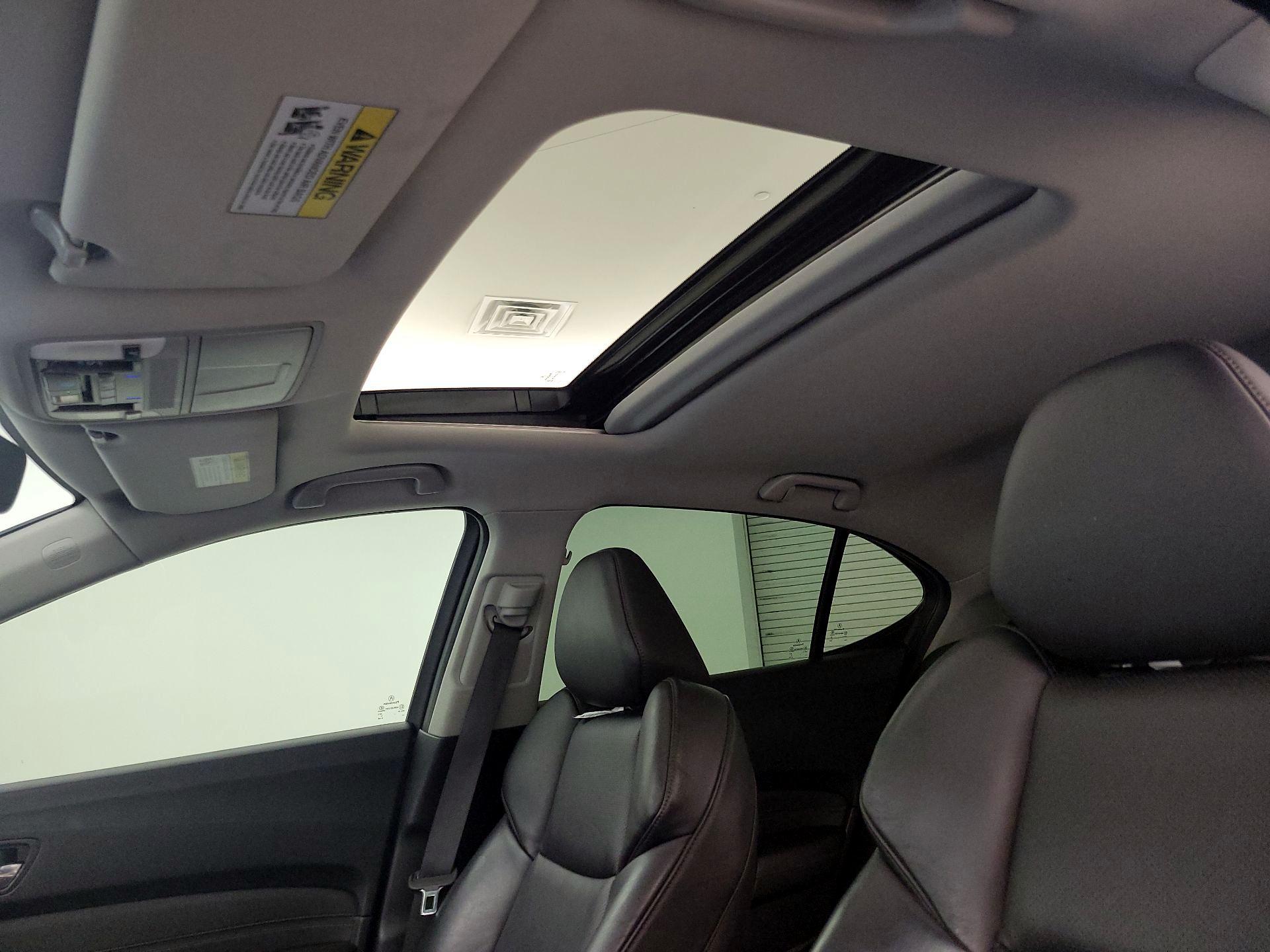 Thumbnail: 2017 Acura TLX - 20