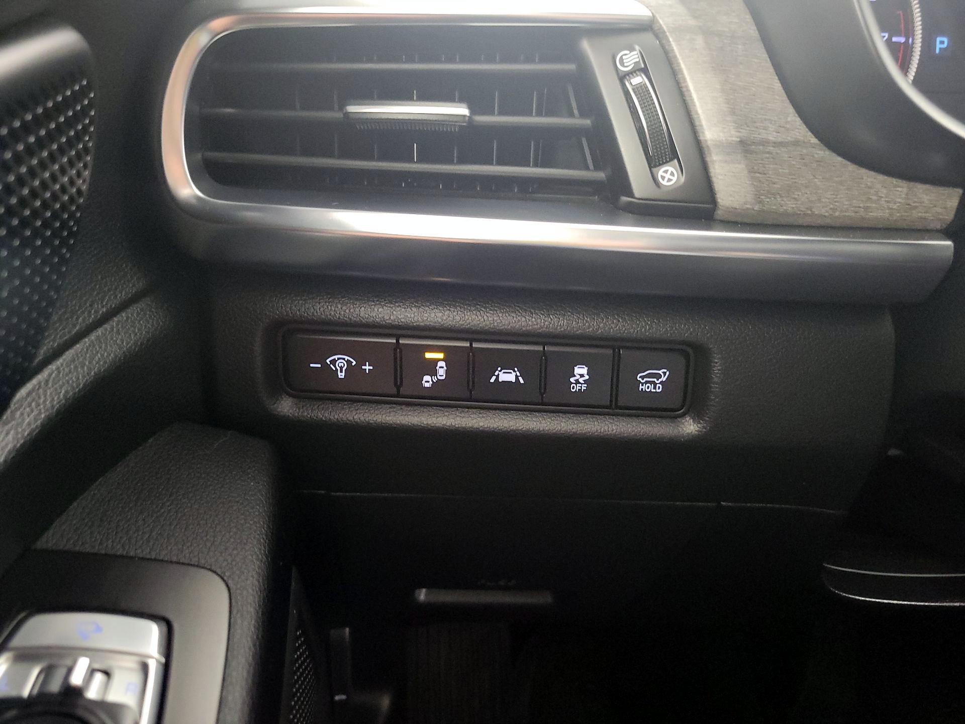 Thumbnail: 2021 Kia Telluride - 13