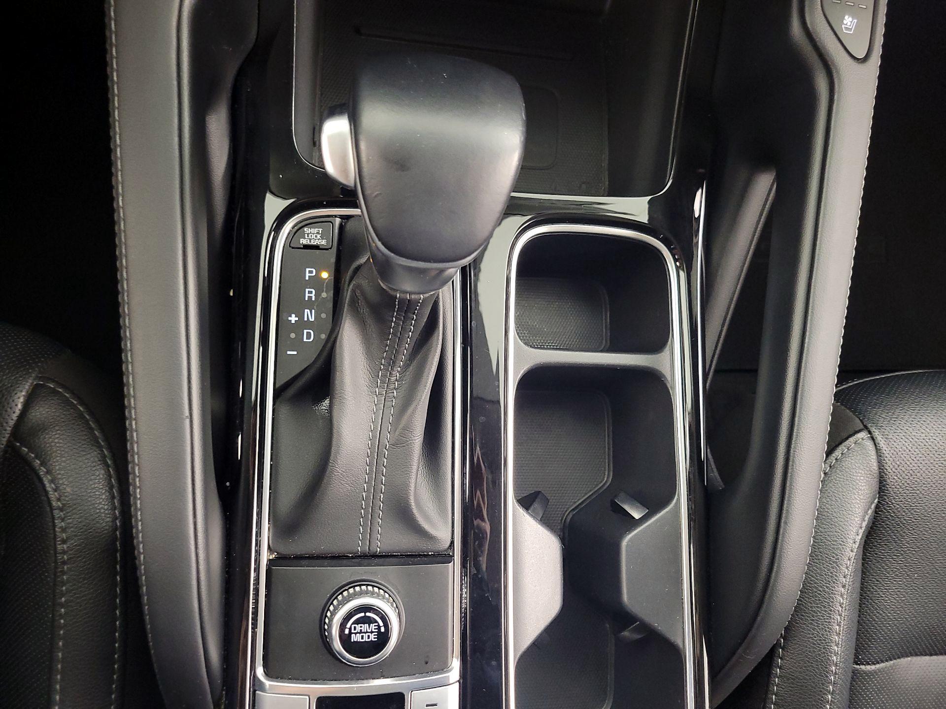 Thumbnail: 2021 Kia Telluride - 18