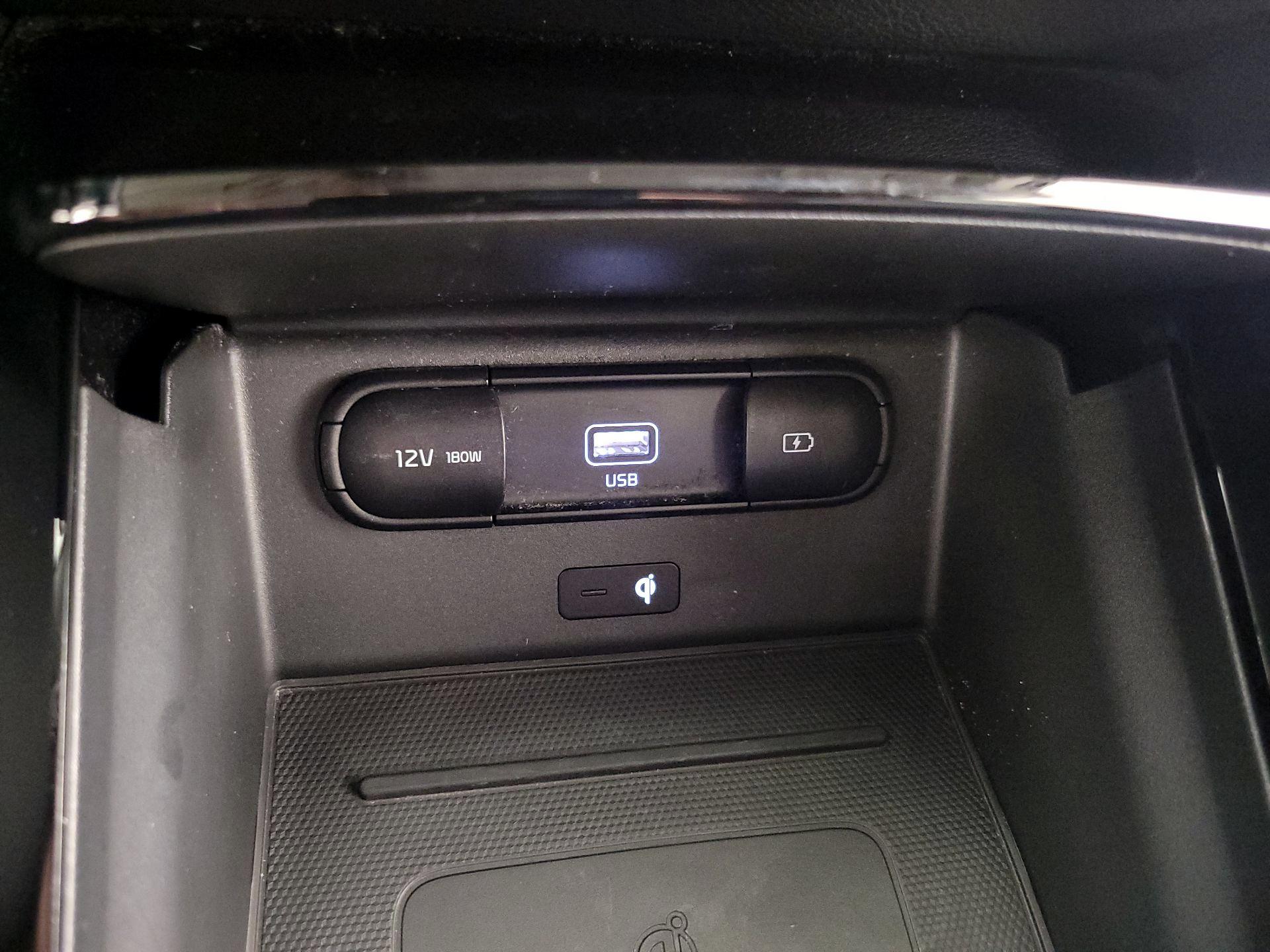 Thumbnail: 2021 Kia Telluride - 19