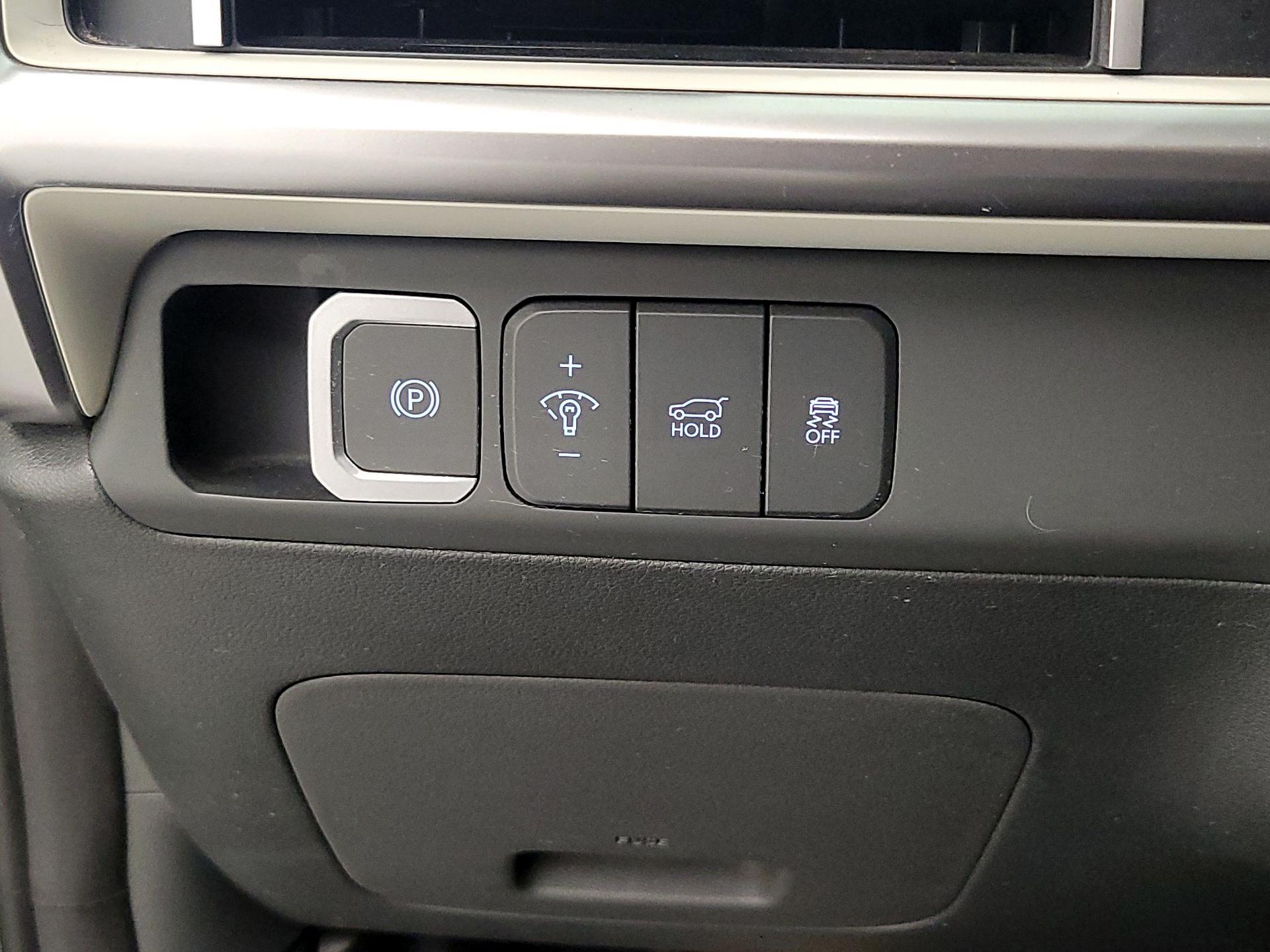 Thumbnail: 2024 Hyundai Santa Fe - 13