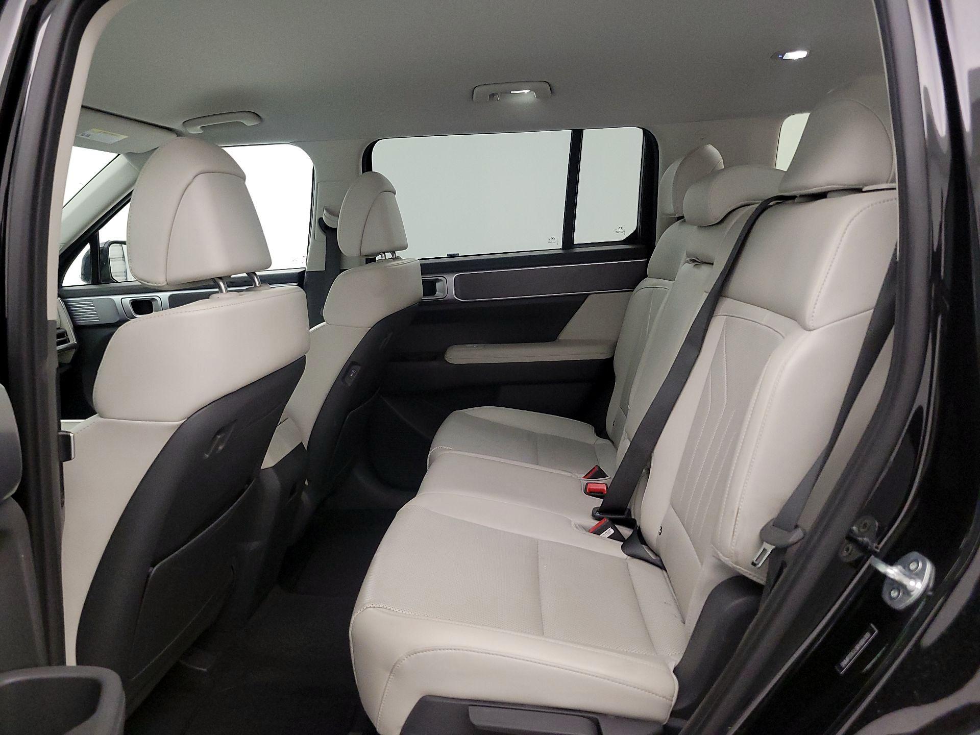 Thumbnail: 2024 Hyundai Santa Fe - 19