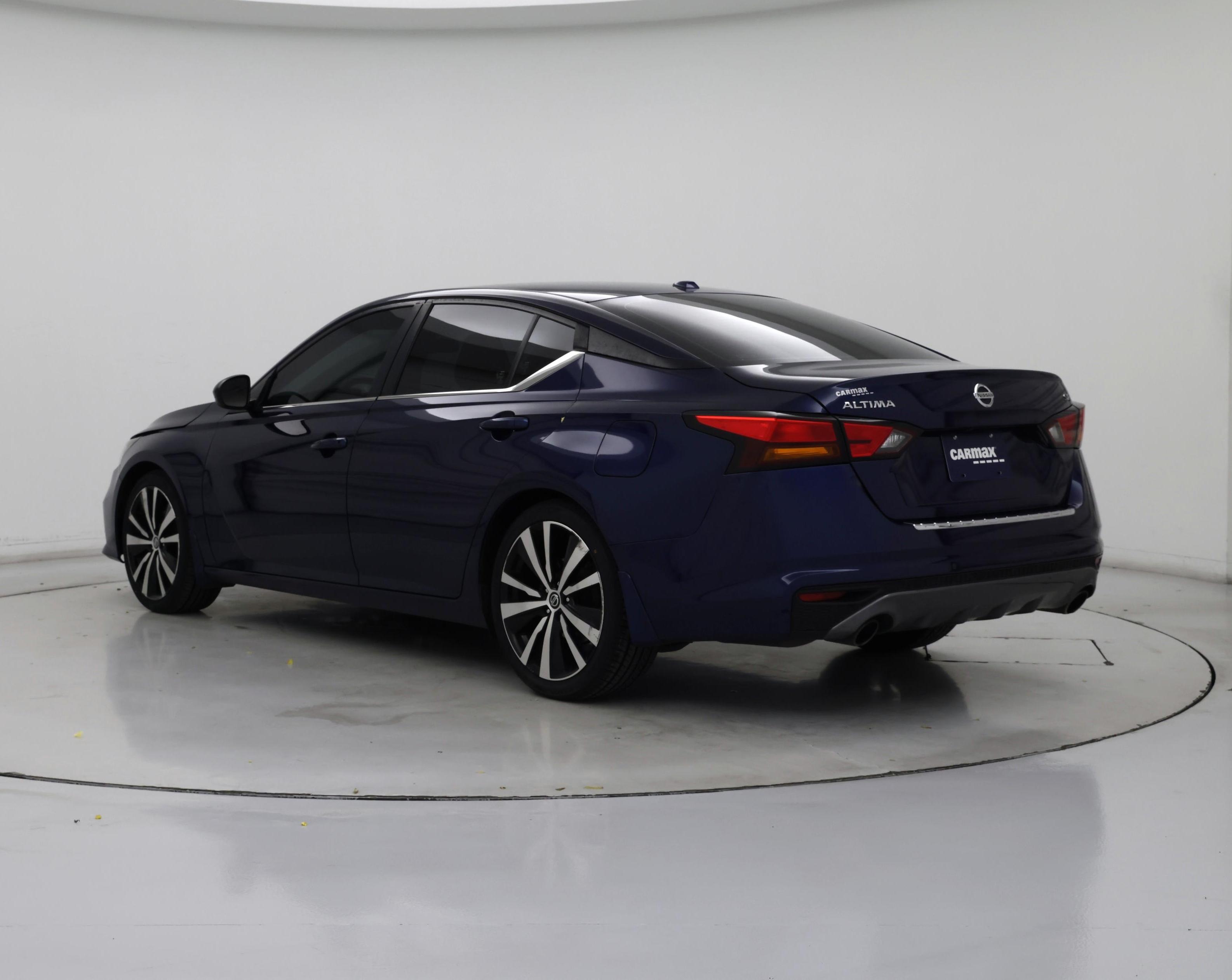 Thumbnail: 2022 Nissan Altima - 2