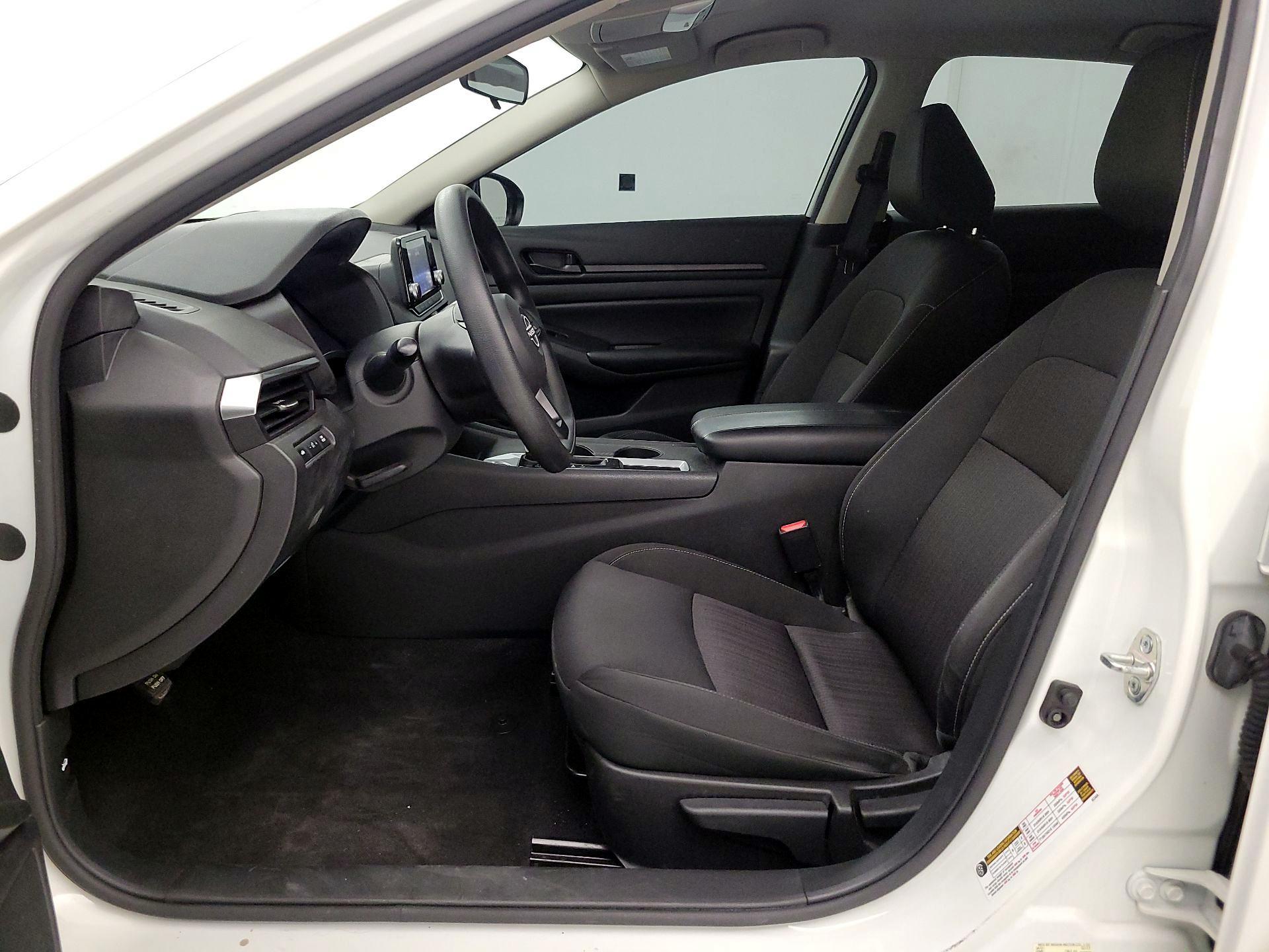 Thumbnail: 2023 Nissan Altima - 11