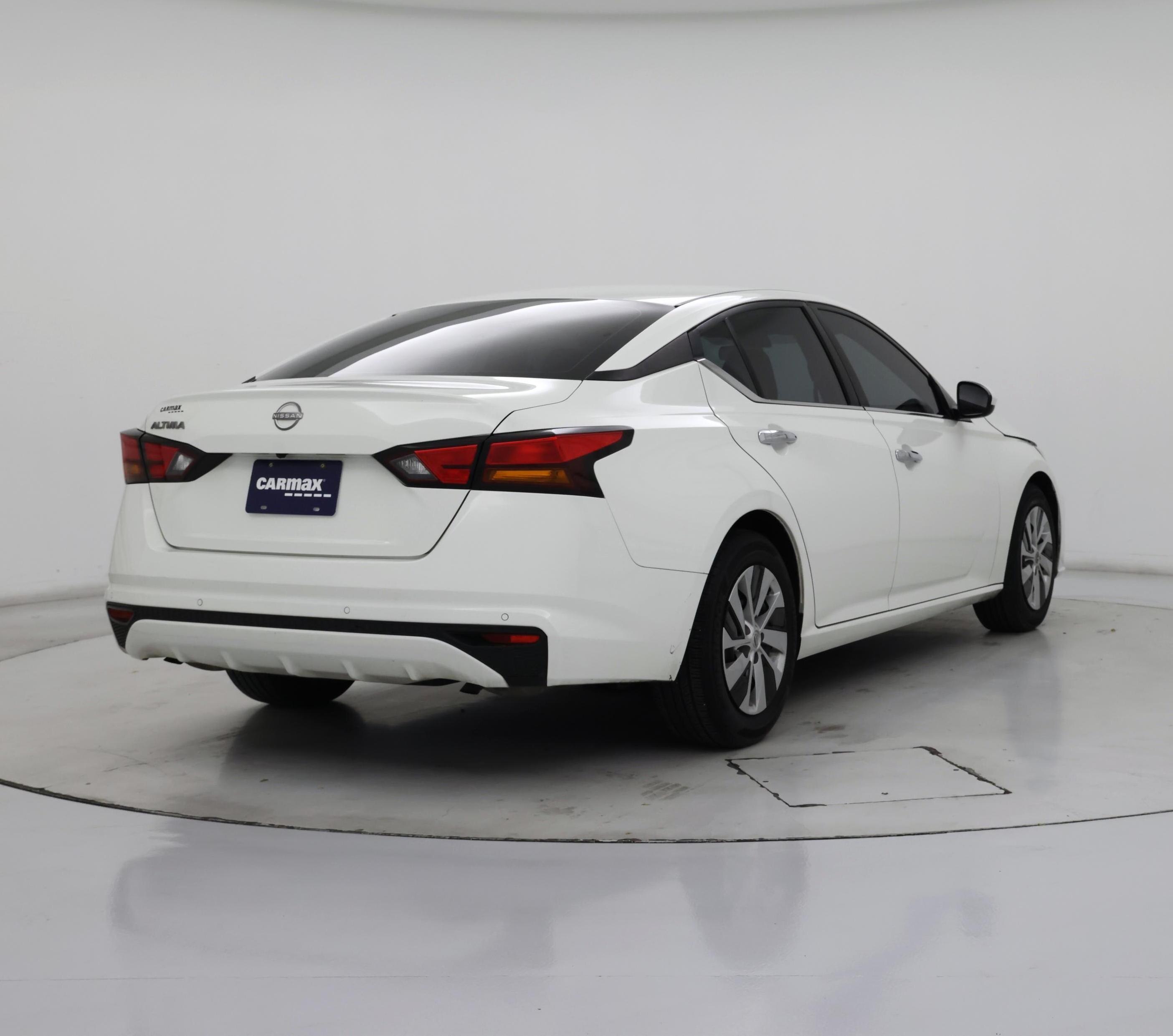 Thumbnail: 2023 Nissan Altima - 8