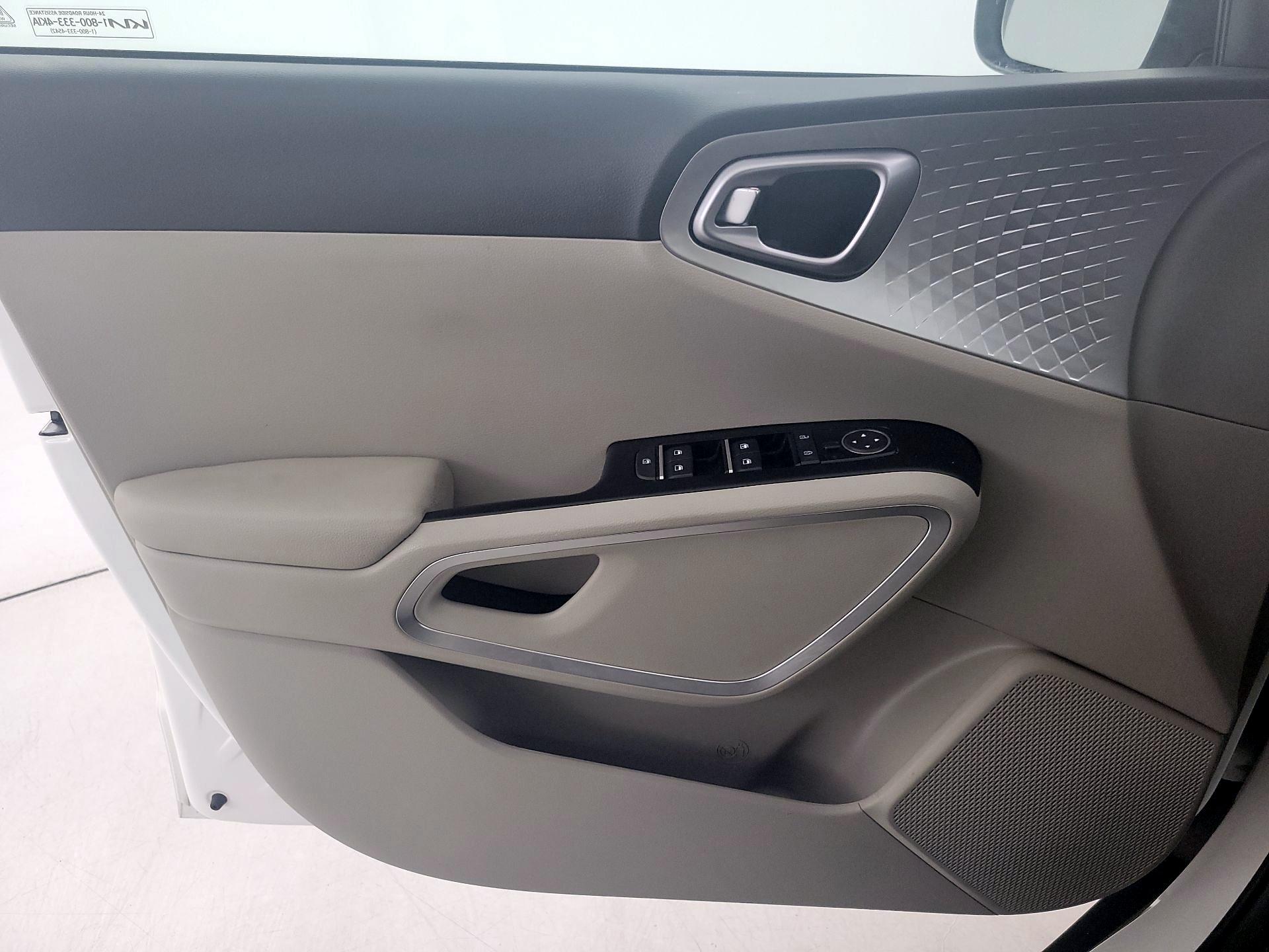 Thumbnail: 2025 Kia Soul - 12