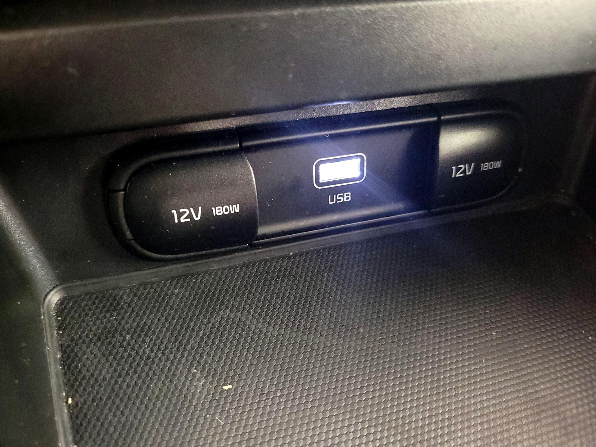 Thumbnail: 2025 Kia Soul - 18