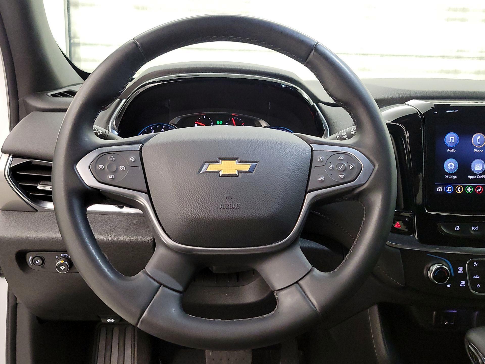 Thumbnail: 2023 Chevrolet Traverse - 10