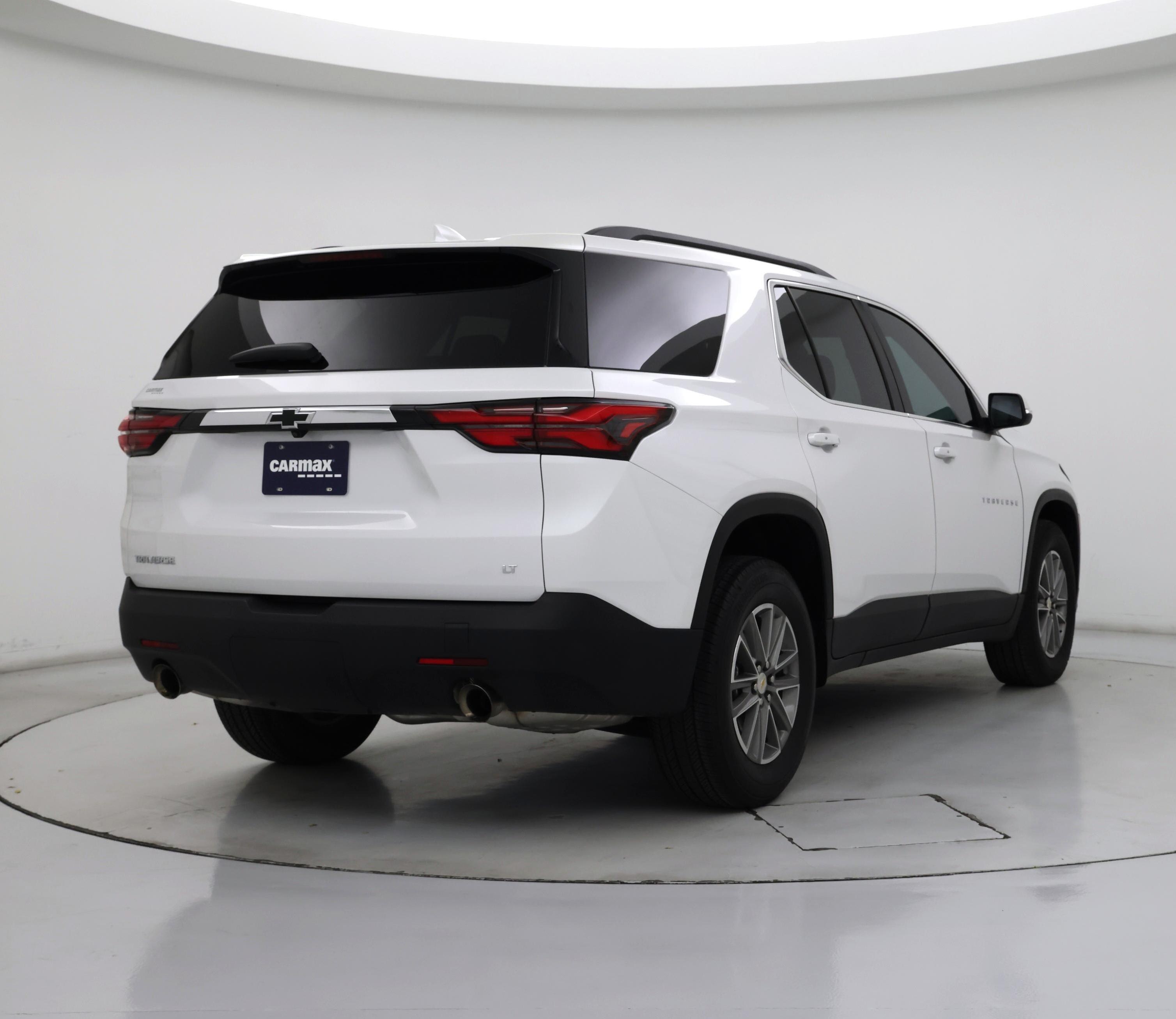 Thumbnail: 2023 Chevrolet Traverse - 8