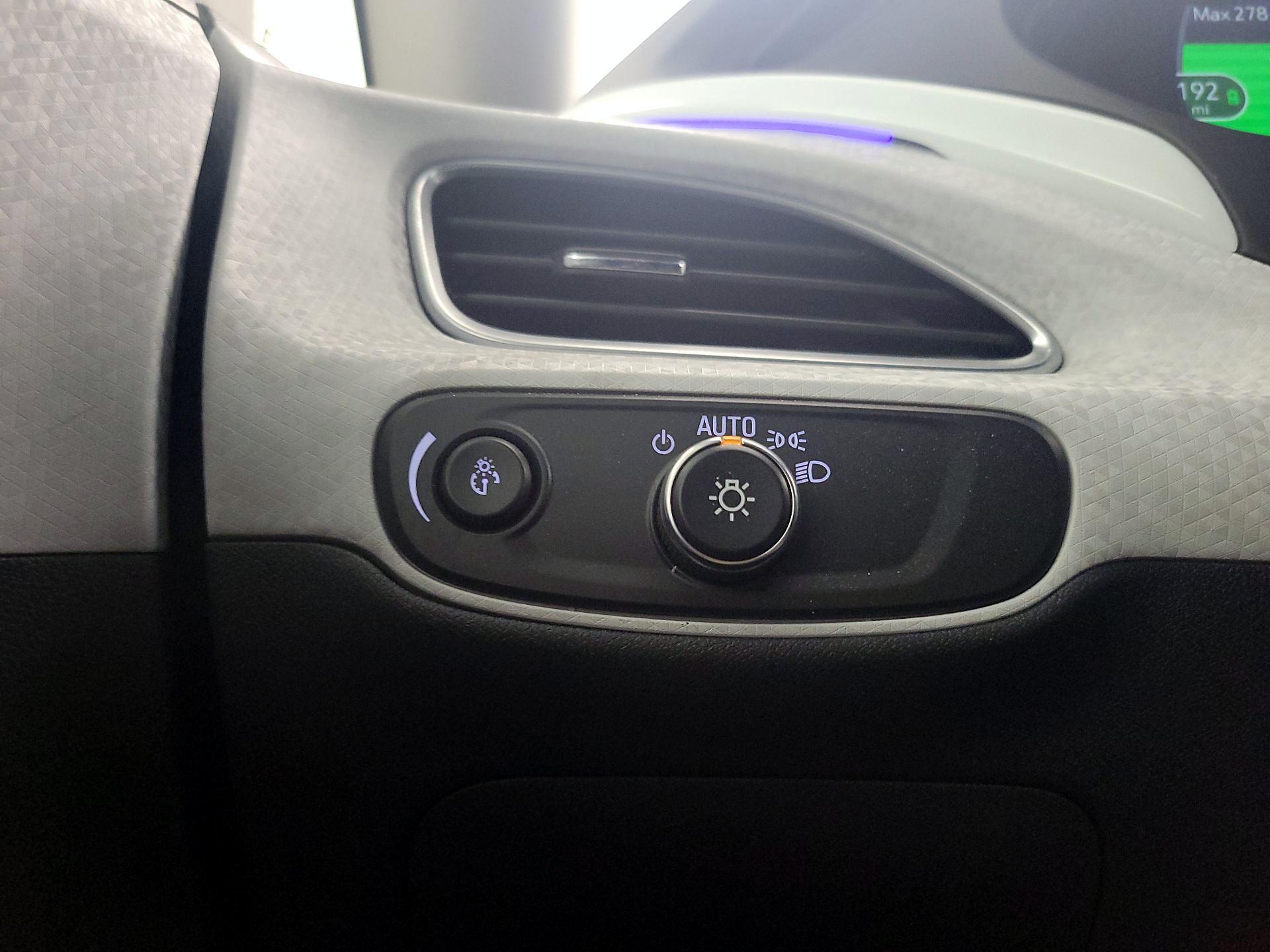 Thumbnail: 2021 Chevrolet Bolt EV - 13