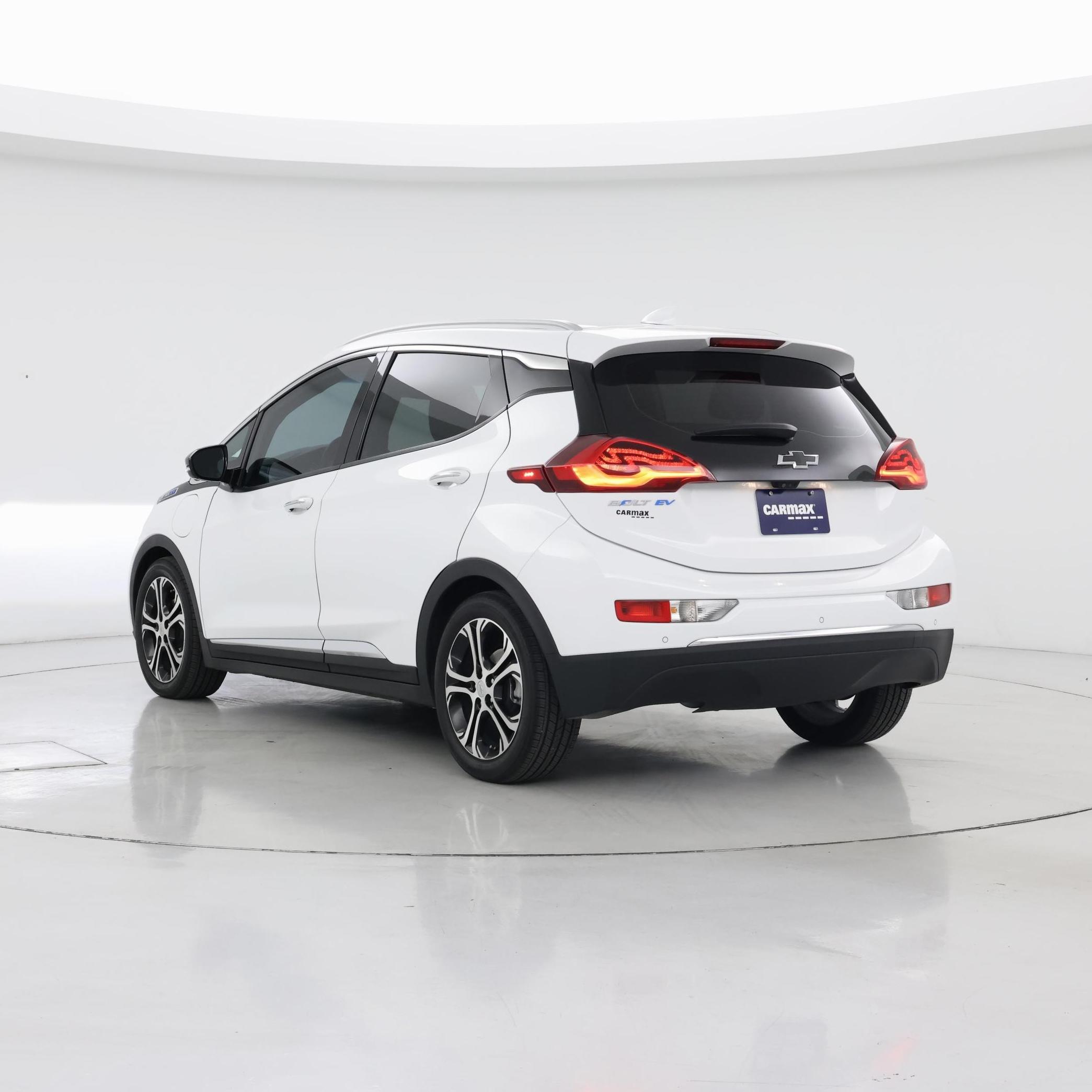 Thumbnail: 2021 Chevrolet Bolt EV - 2