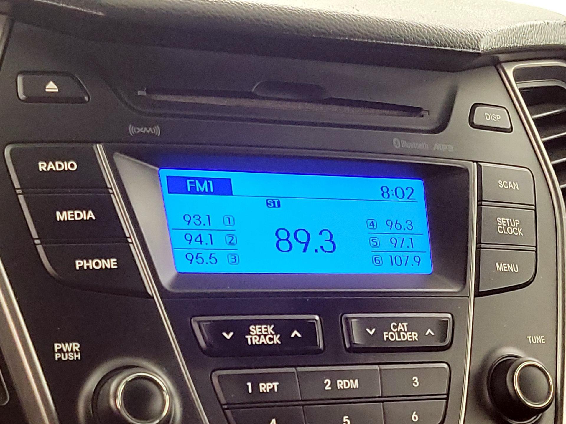 Thumbnail: 2015 Hyundai Santa Fe - 14